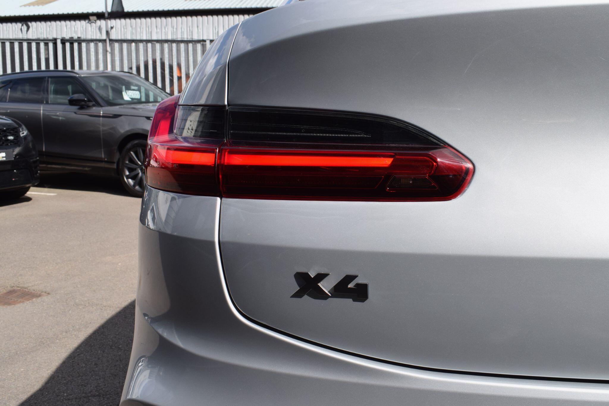 BMW X4 view 35