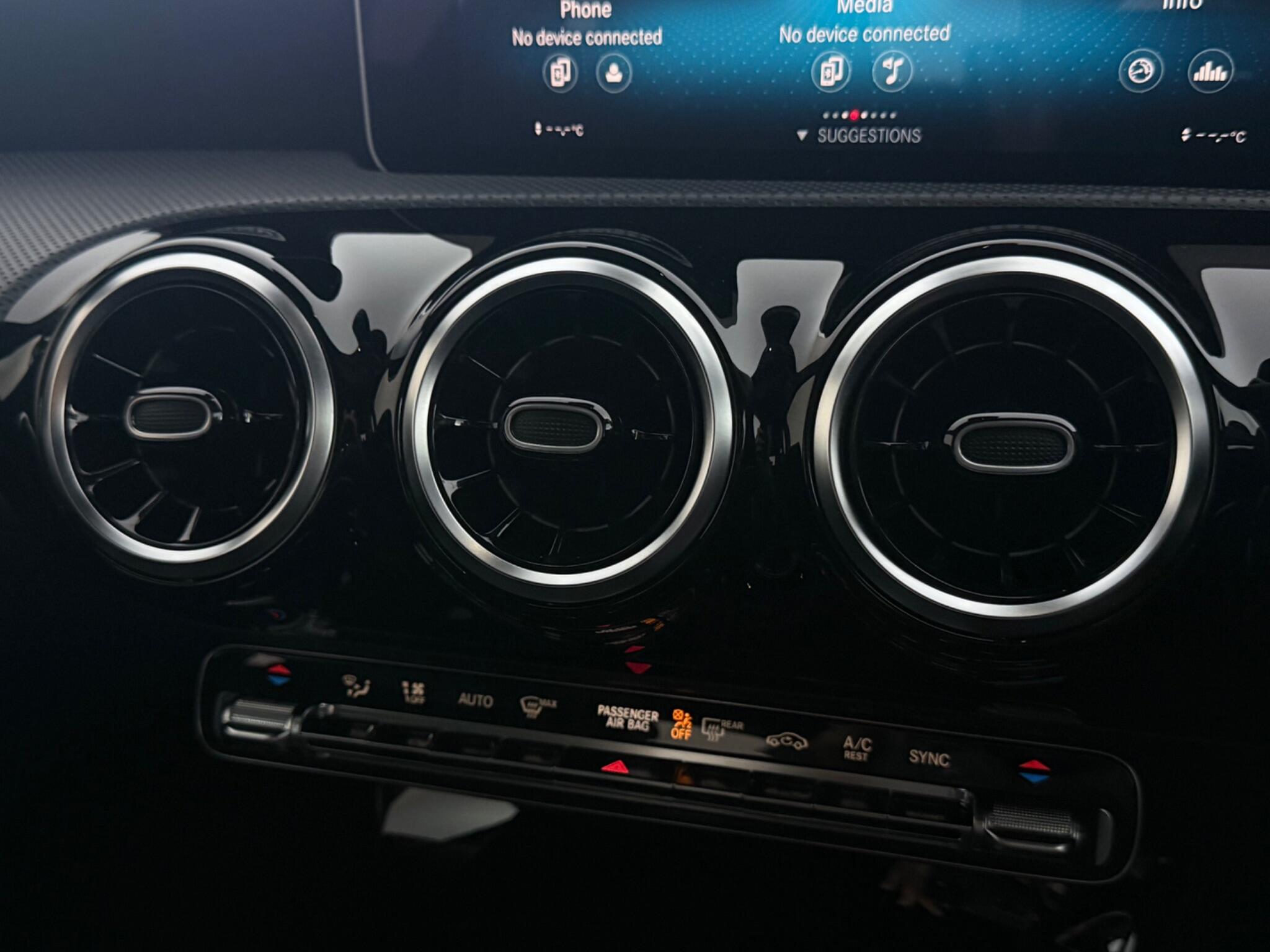 Mercedes-Benz A-Class view 17