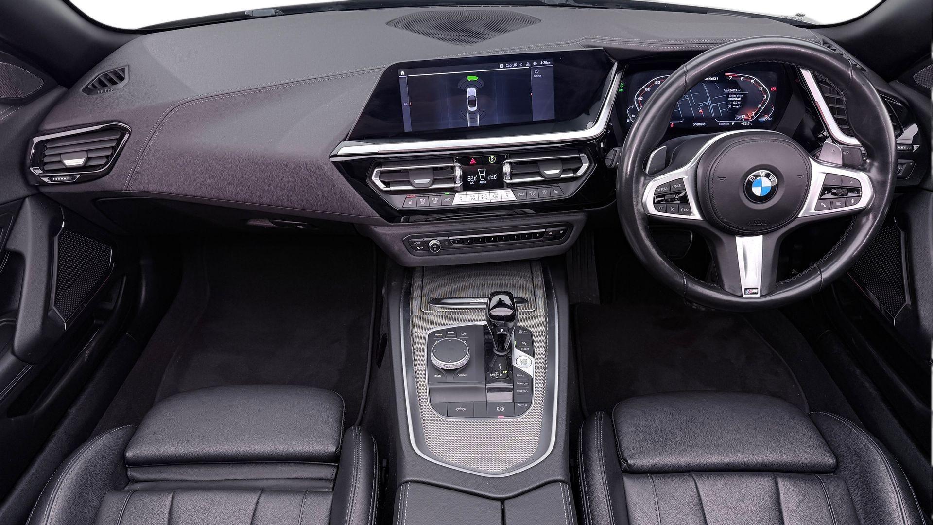 BMW Z4 view 4