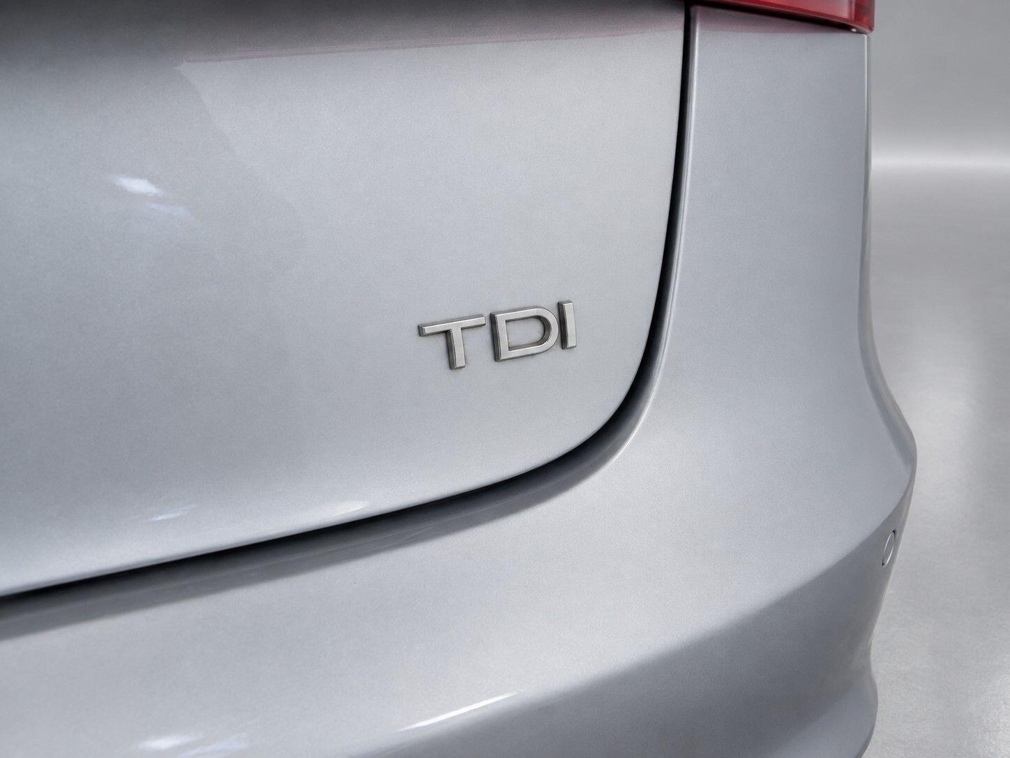 Audi A6 view 20