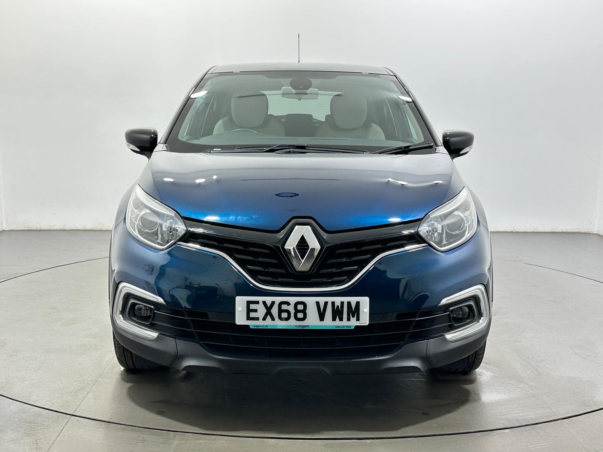 Renault Captur view 3