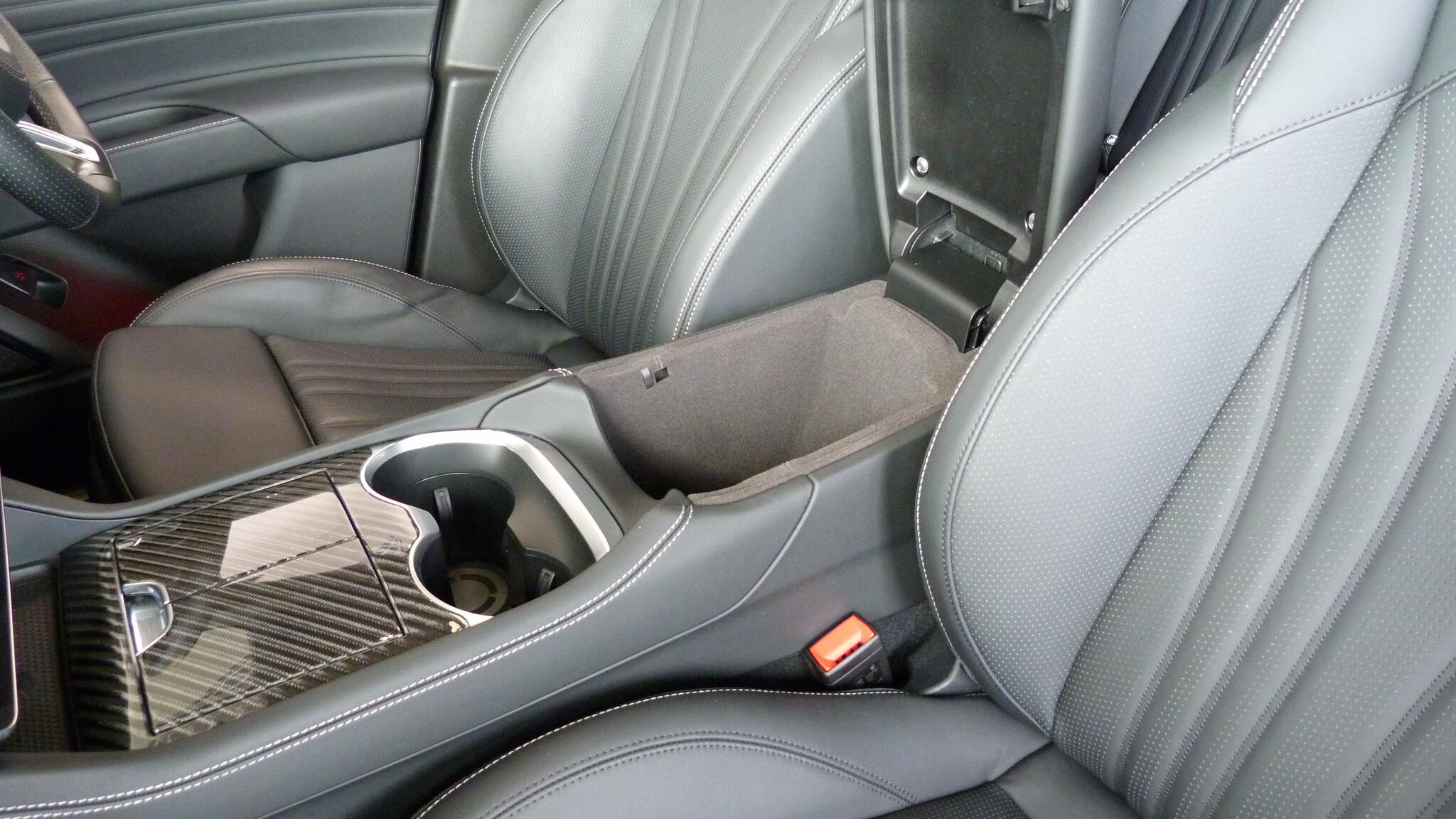 Maserati Grecale view 34