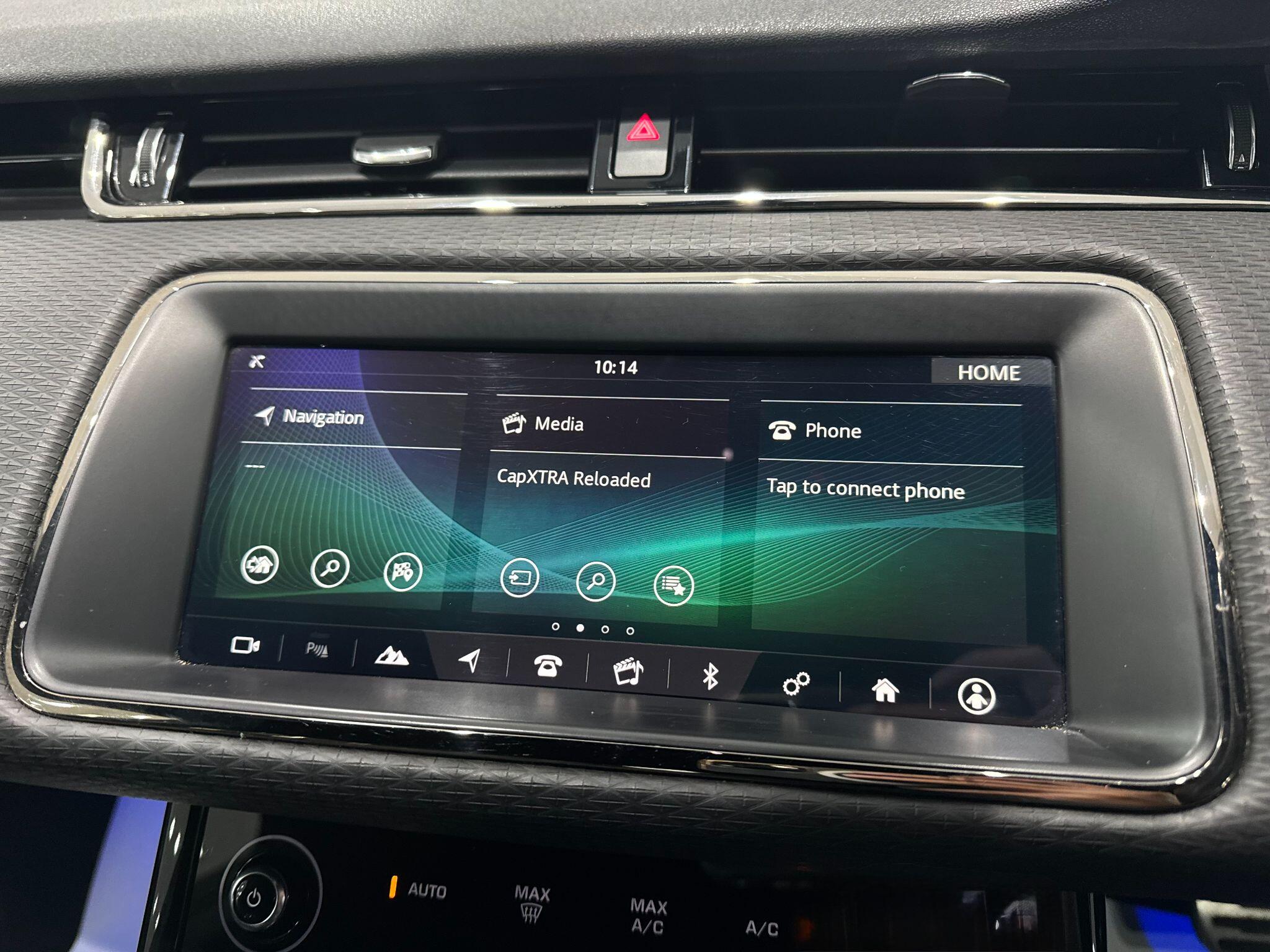 Land Rover Range Rover Evoque view 39