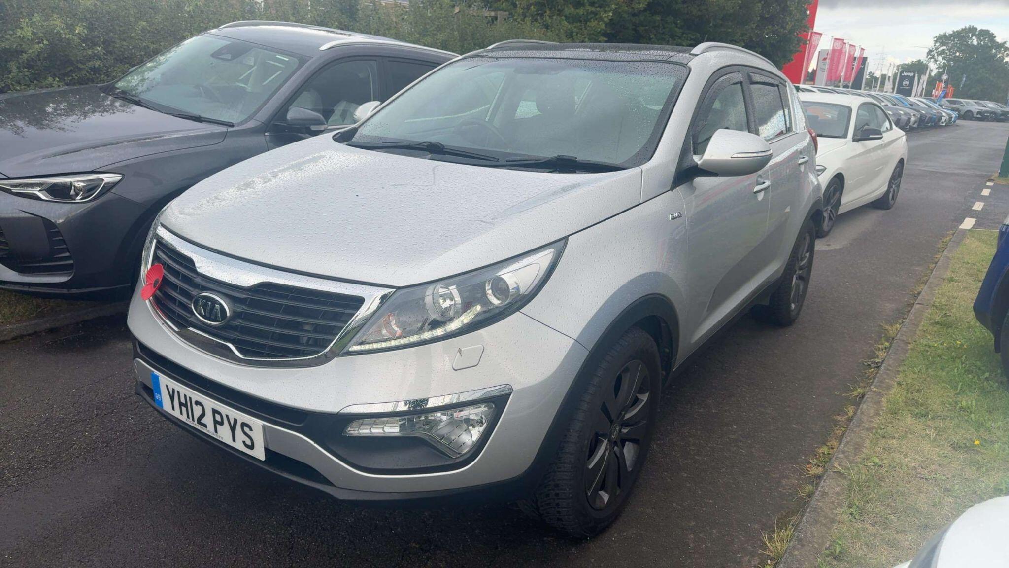 Kia Sportage view 3