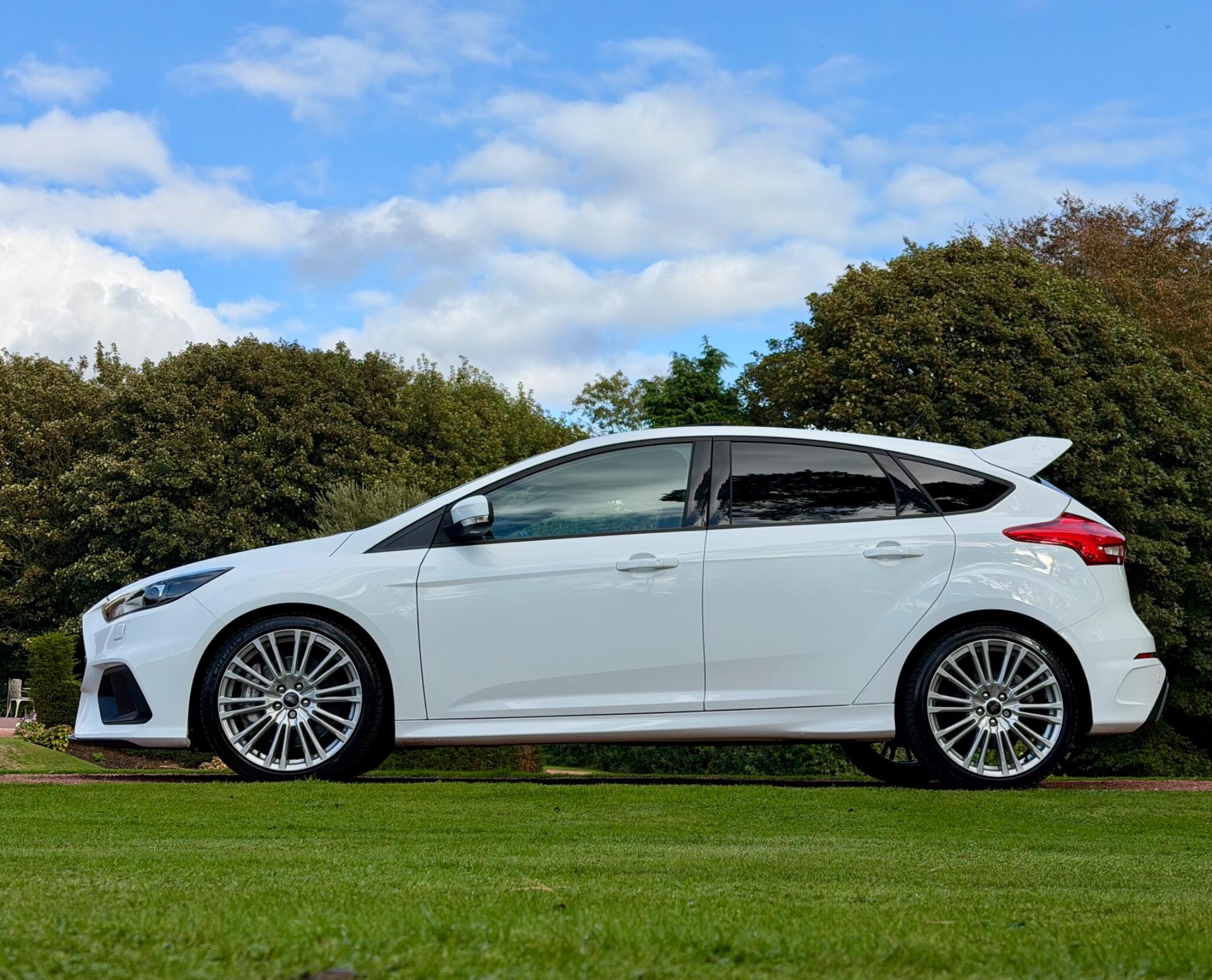 Ford Focus view 35