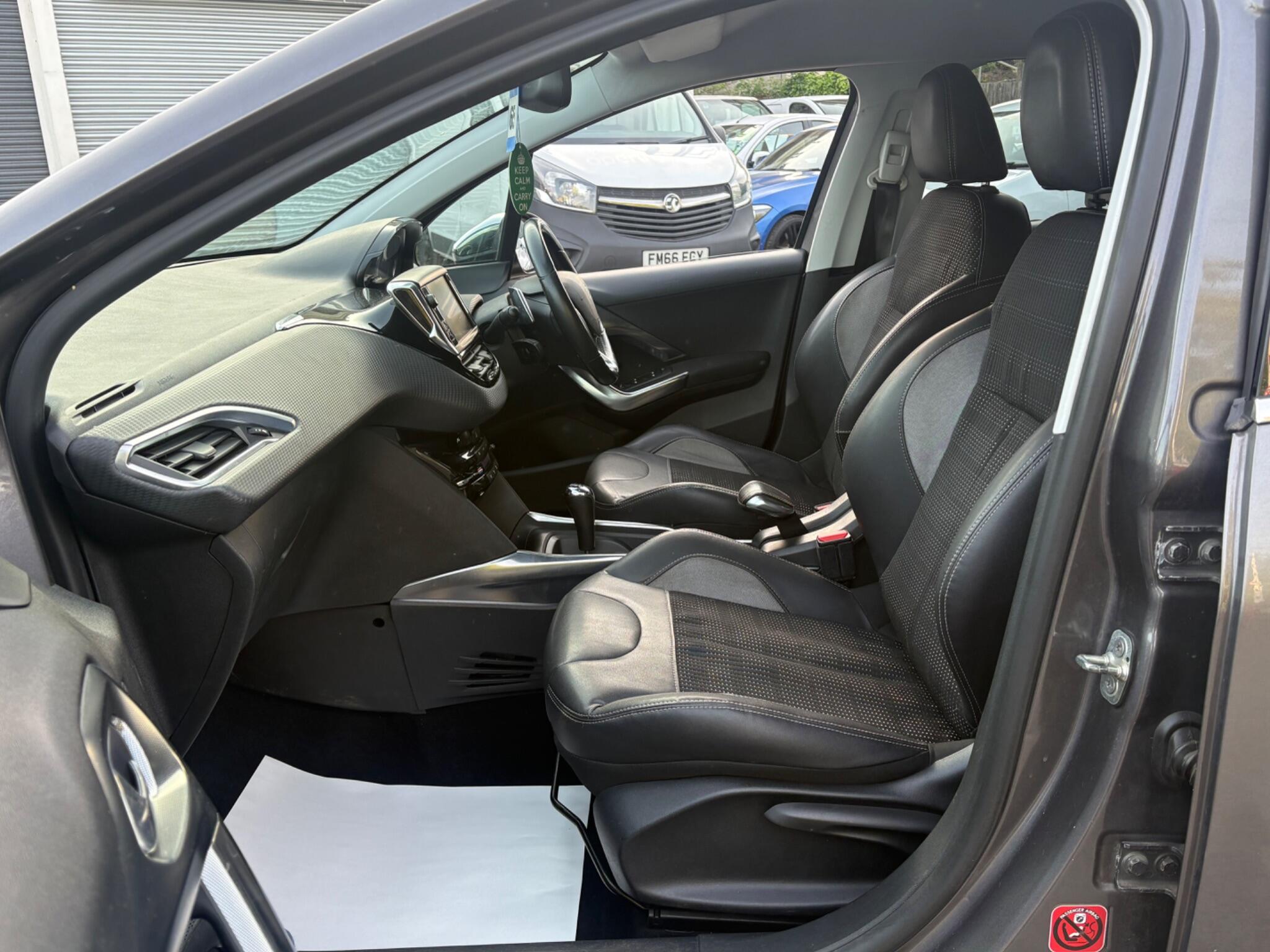 Peugeot 2008 - Image 46