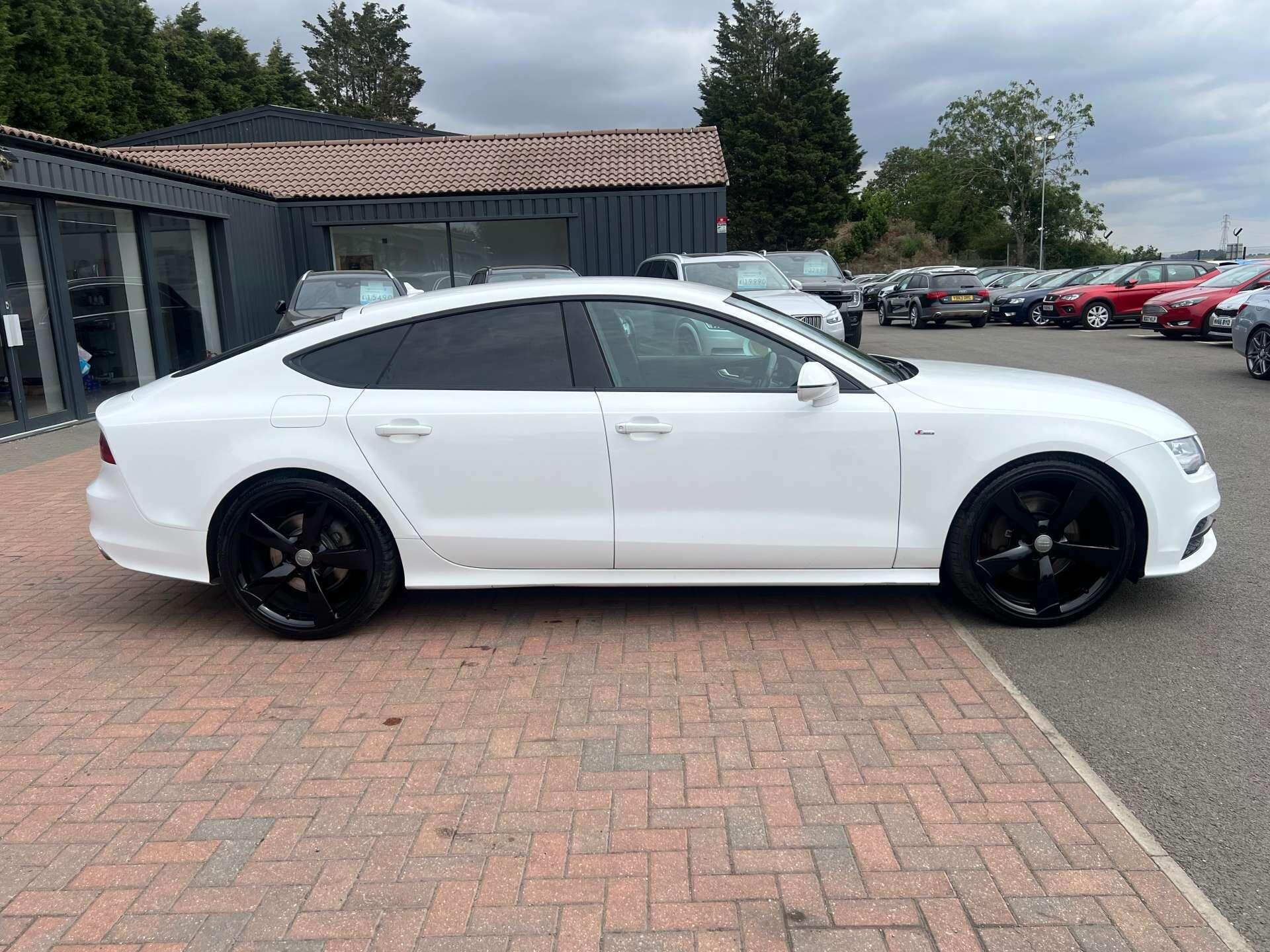 Audi A7 view 6