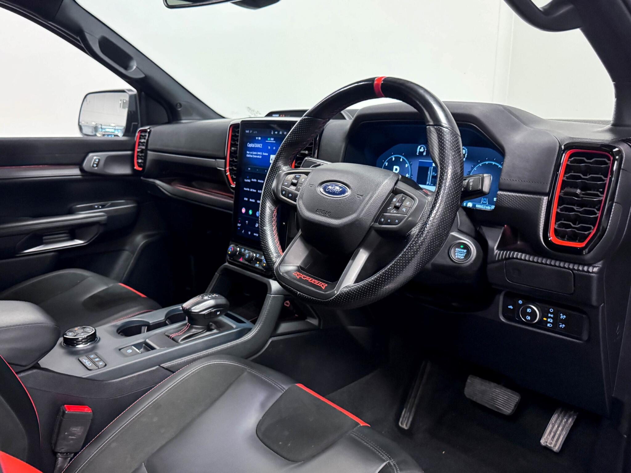 Ford Ranger view 32