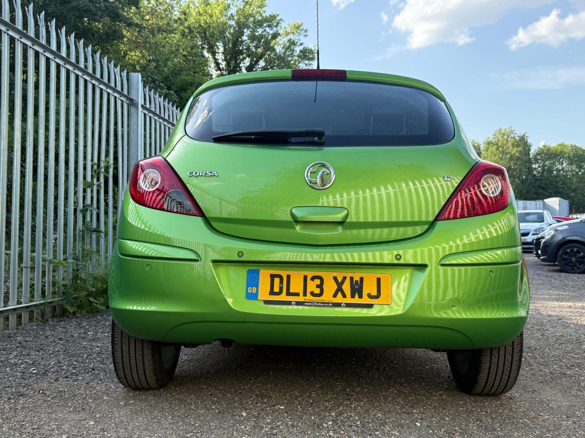 2013 Vauxhall Corsa image 12