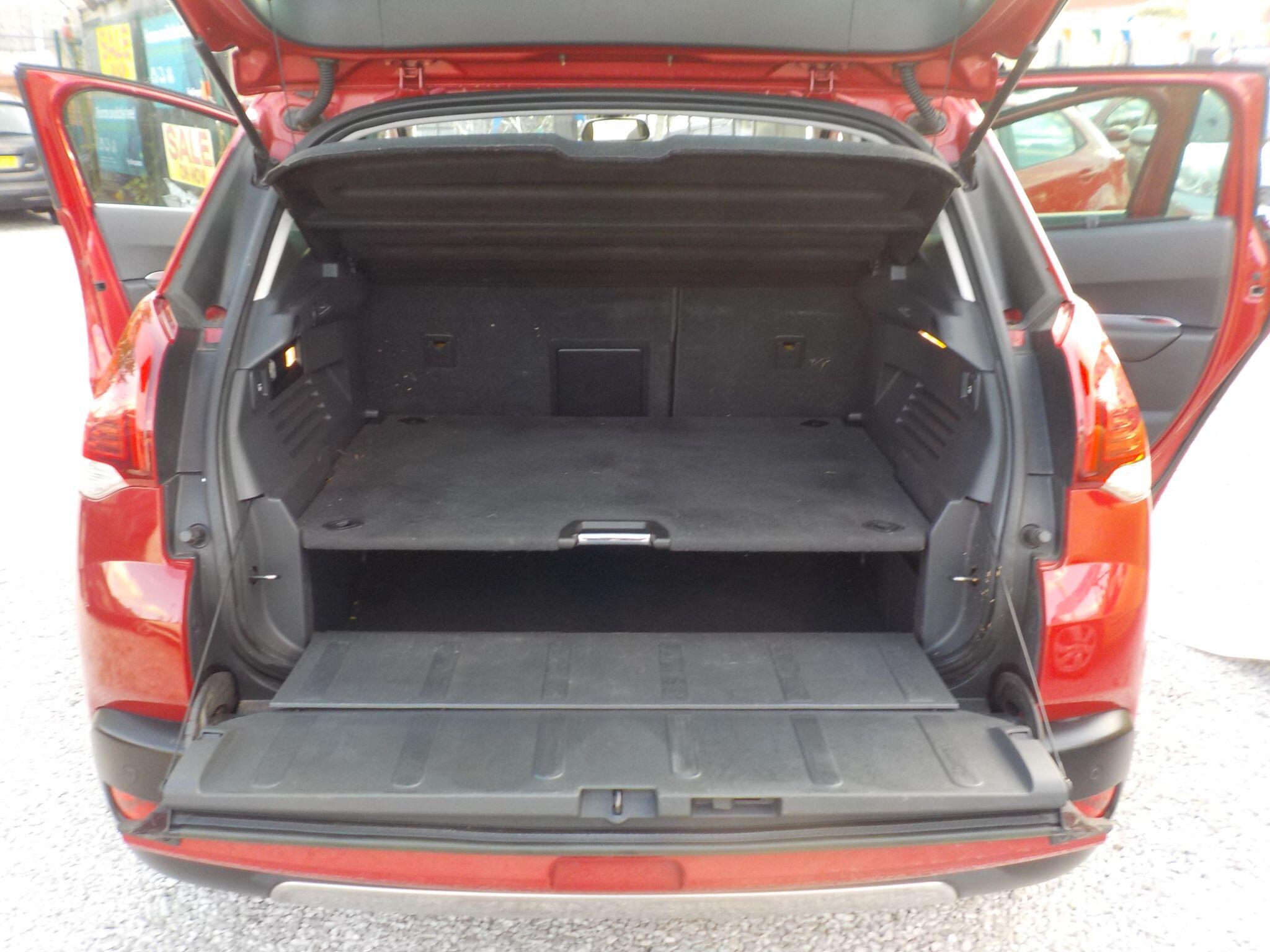 Peugeot 3008 2.0 HDi Allure Auto Euro 5 5dr