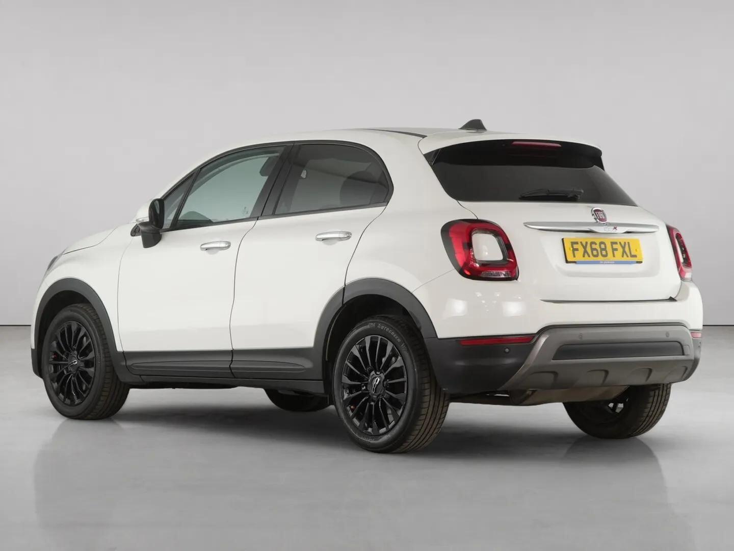 Fiat 500X view 6