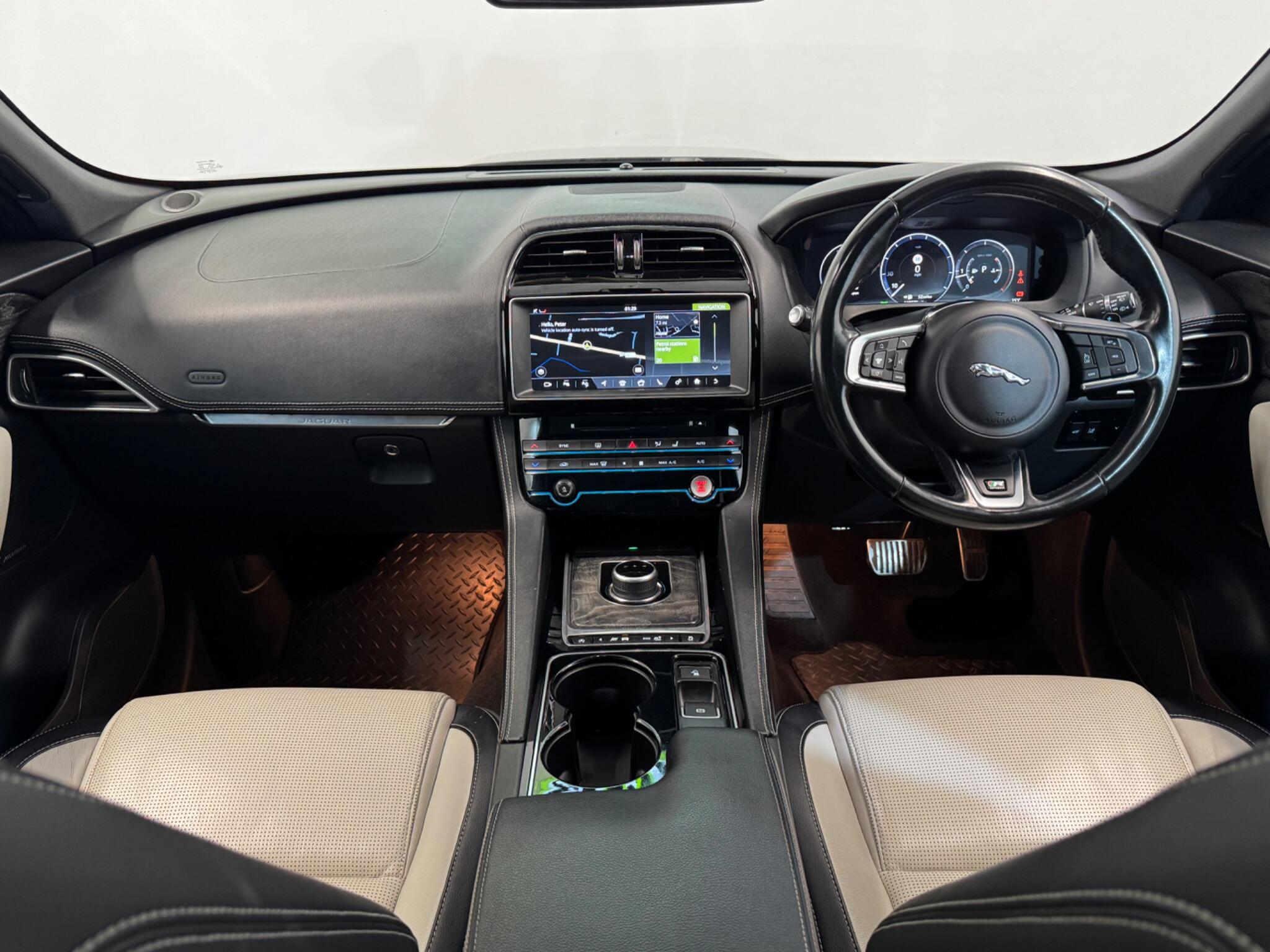 Jaguar F-Pace view 11