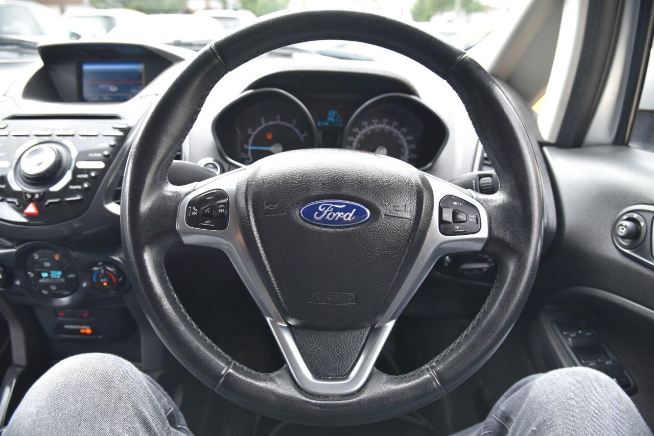 Ford Ecosport view 27