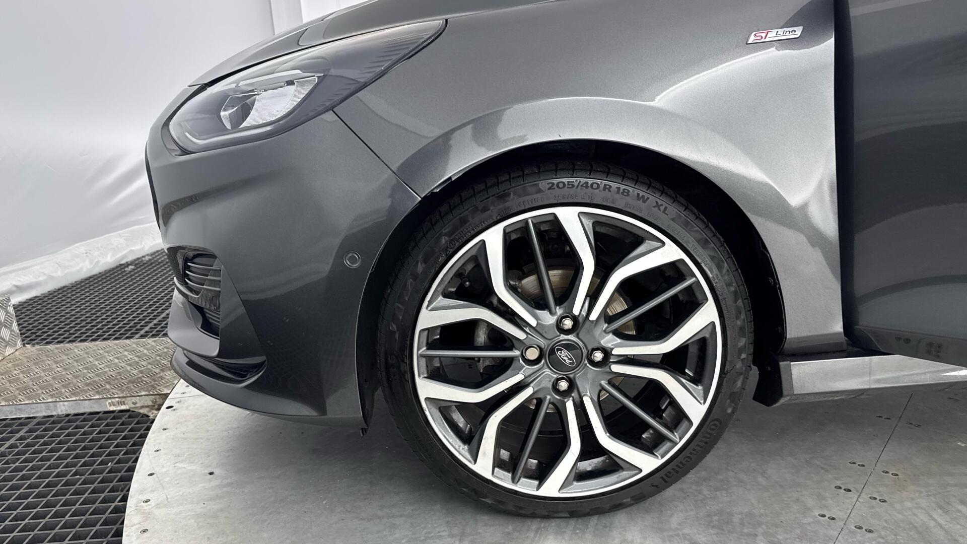 Ford Fiesta view 19