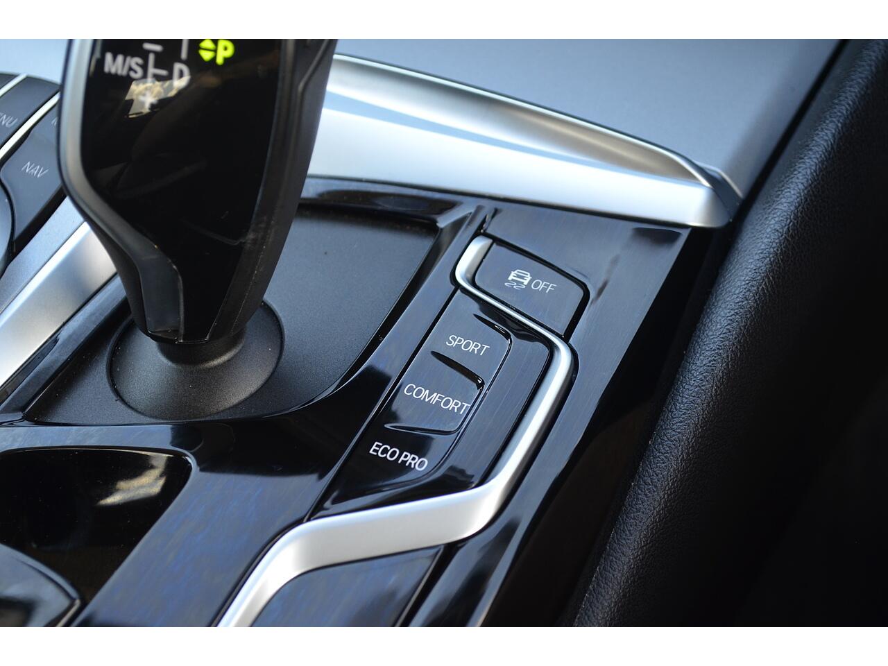 BMW 5 Series view 53