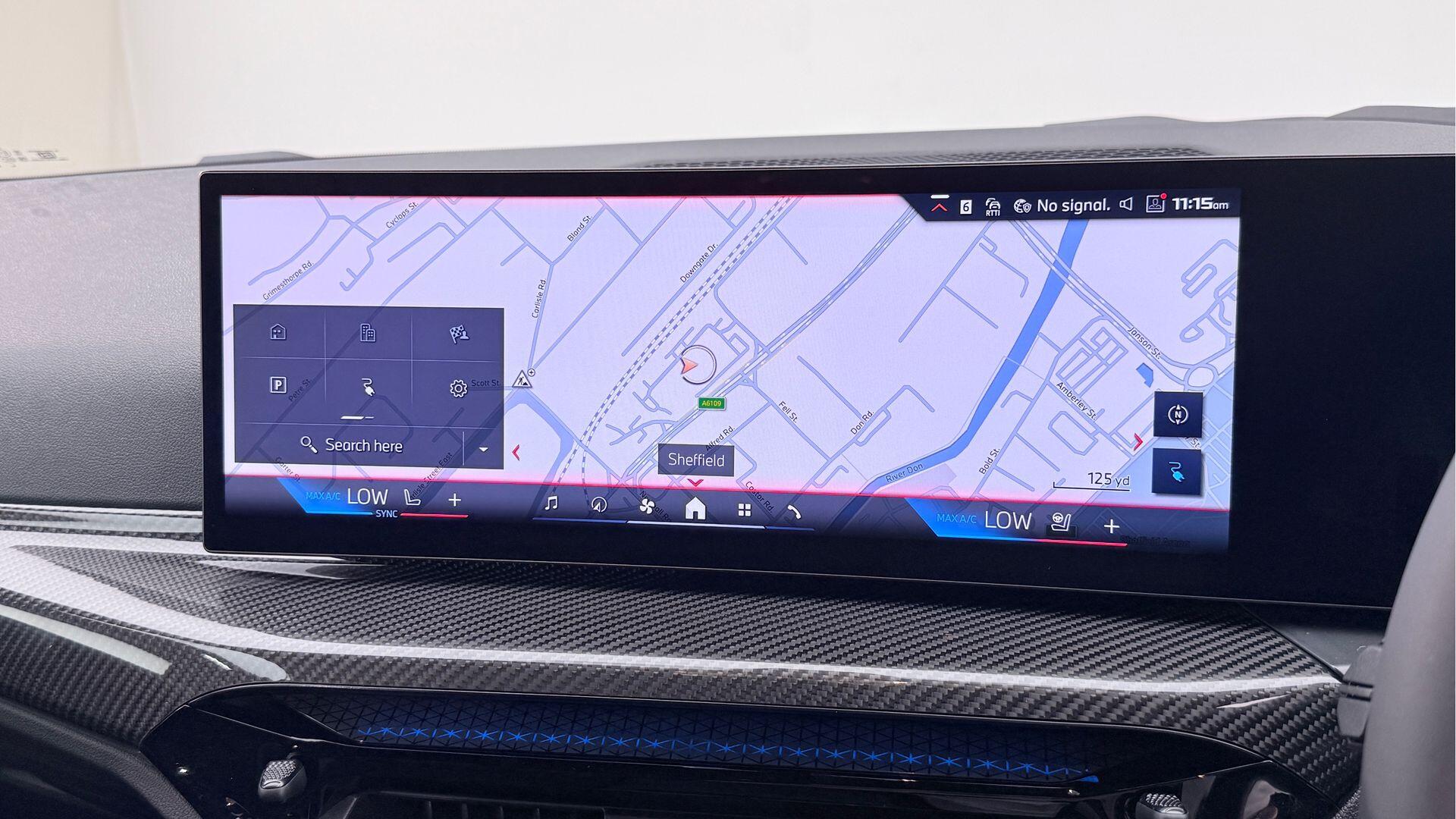 BMW i4 view 24