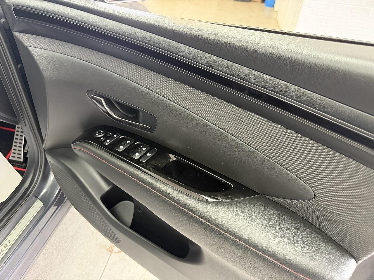 Hyundai Tucson view 17