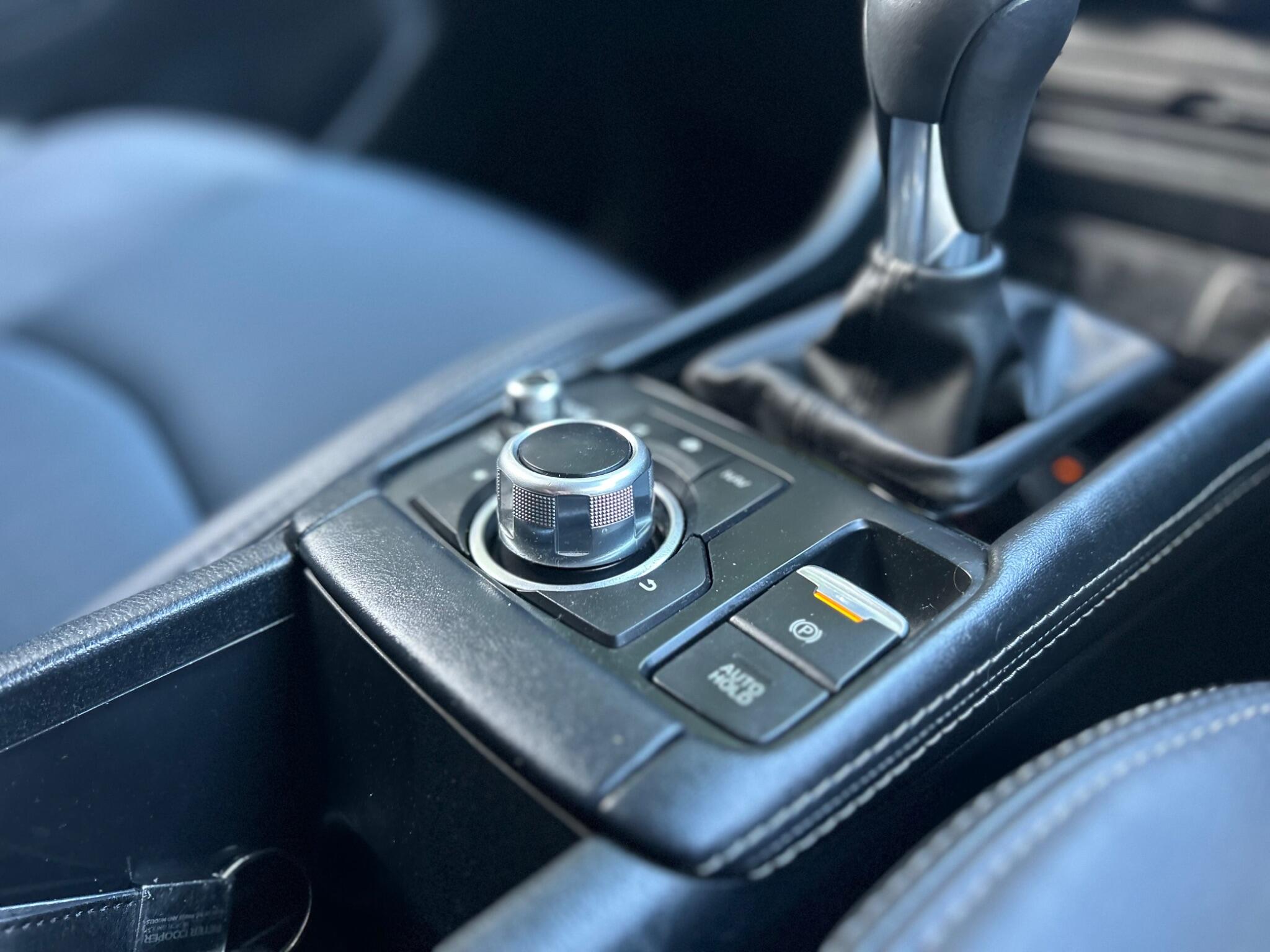 Mazda CX-3 view 17
