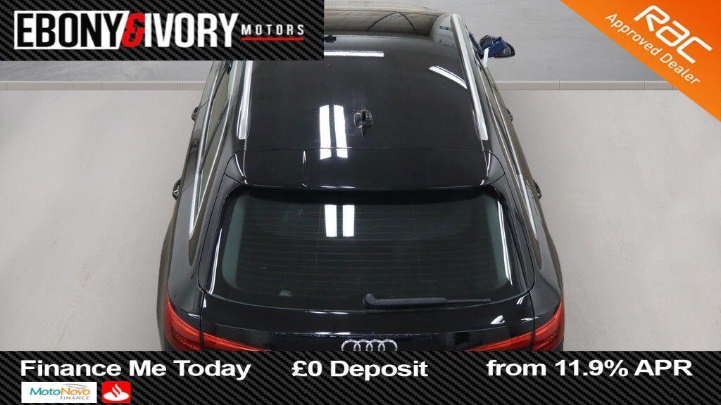 Audi A4 Avant view 8