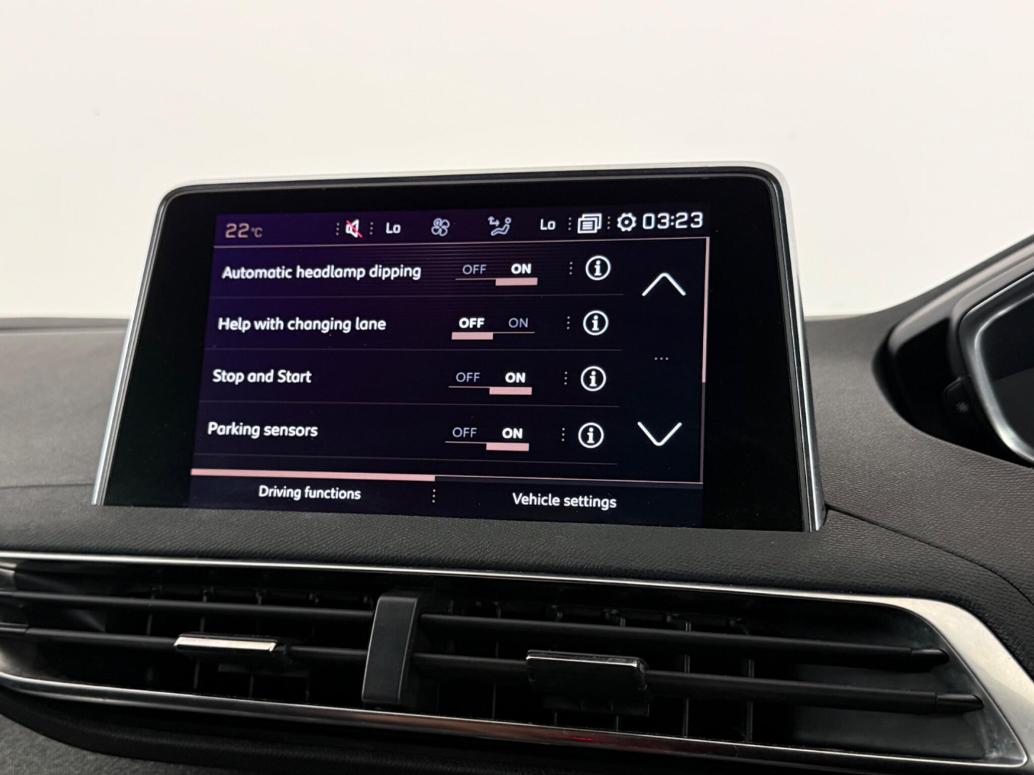 Peugeot 5008 view 24