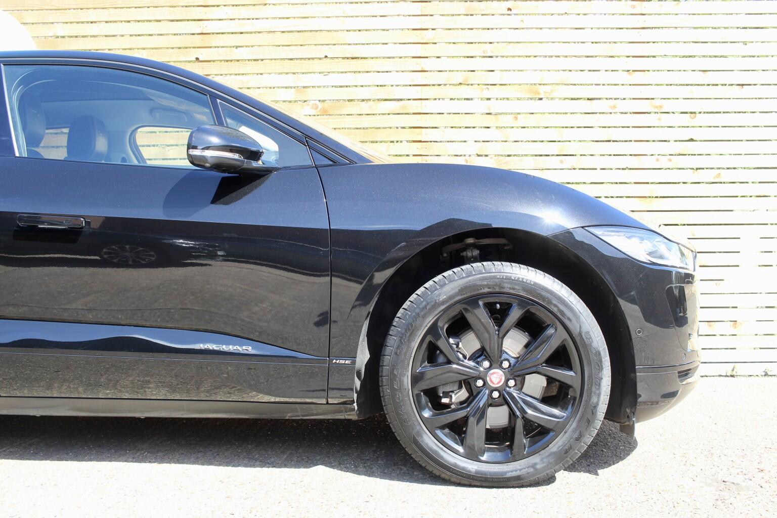 Jaguar I-Pace view 53