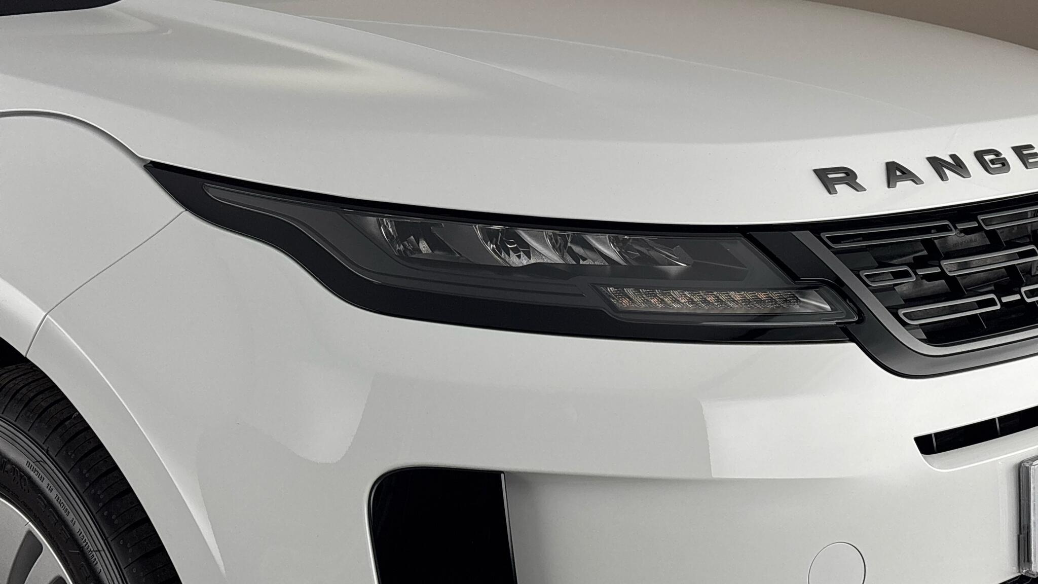 Land Rover Range Rover Evoque view 17