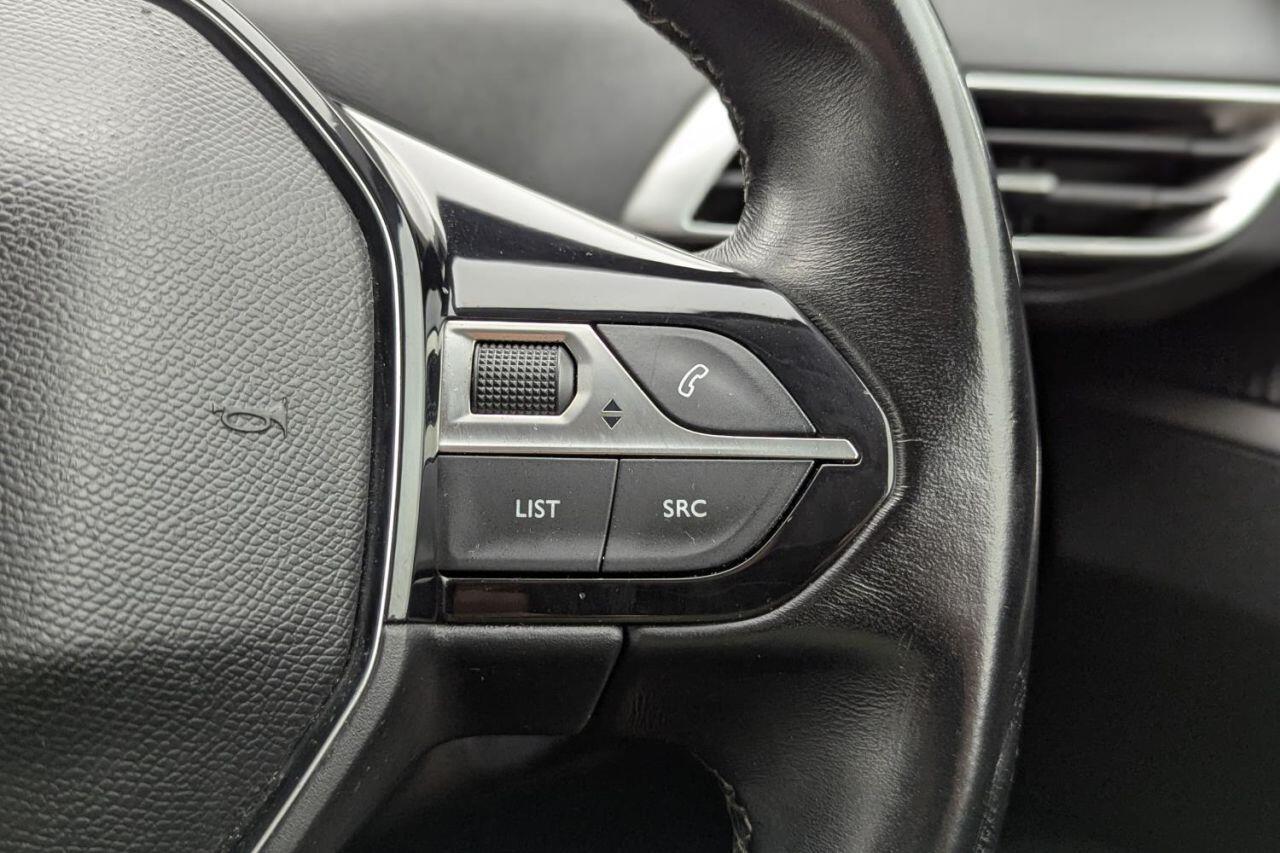 Peugeot 5008 view 40