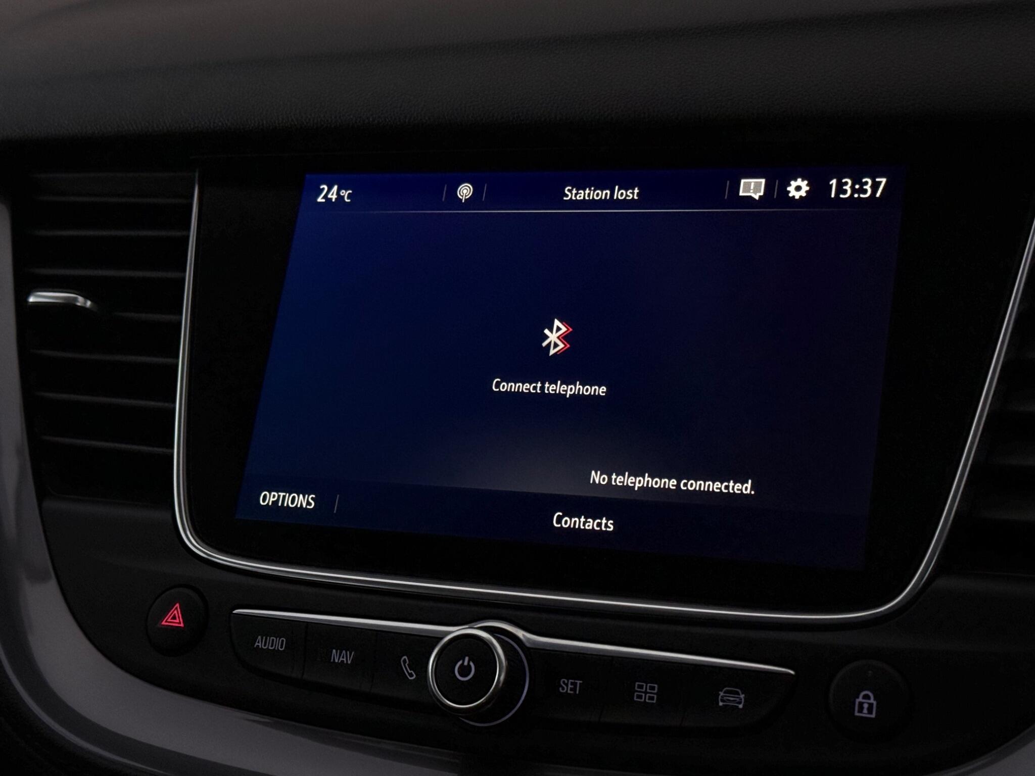 Vauxhall Grandland X view 23