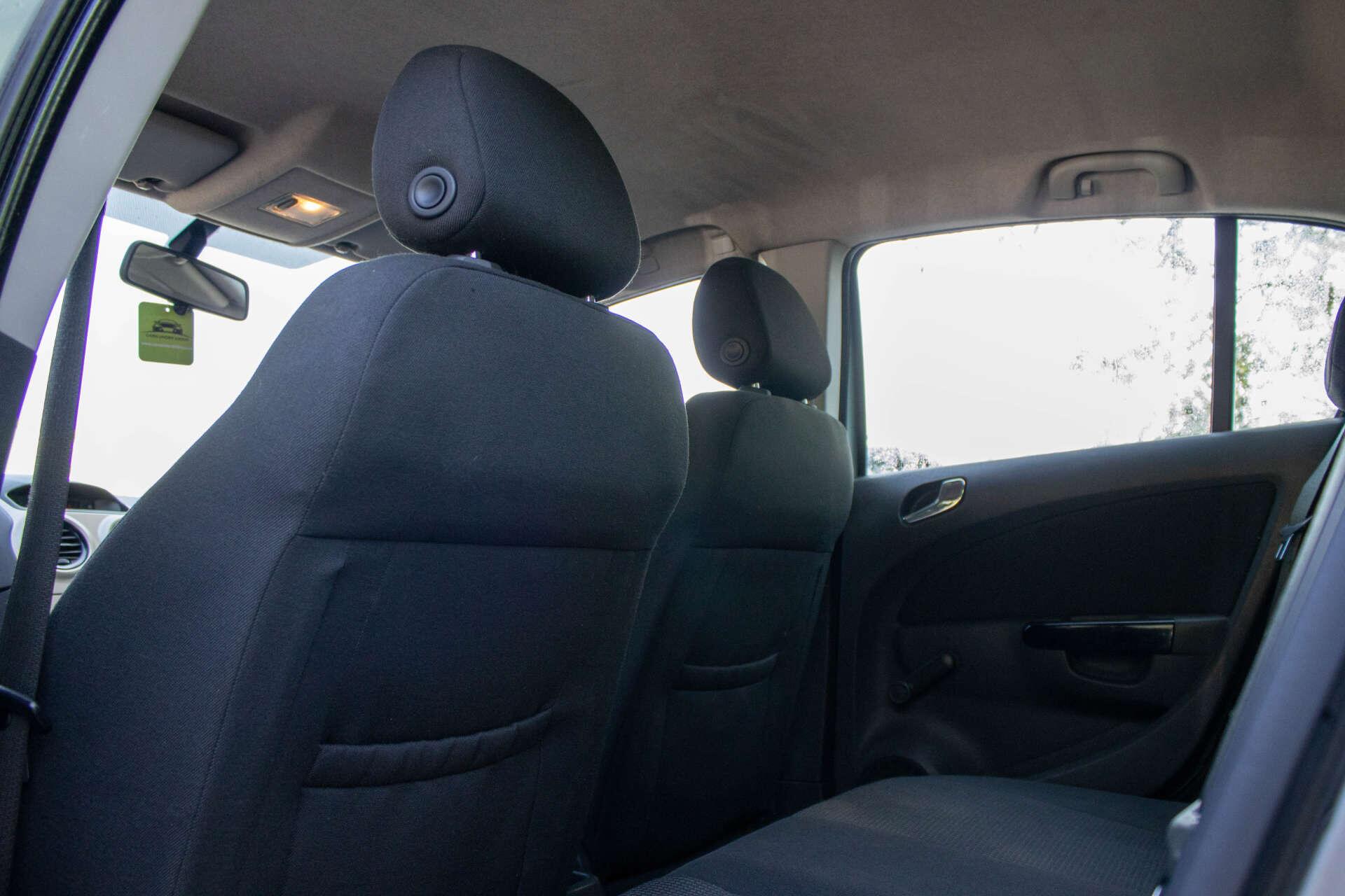Vauxhall Corsa view 12