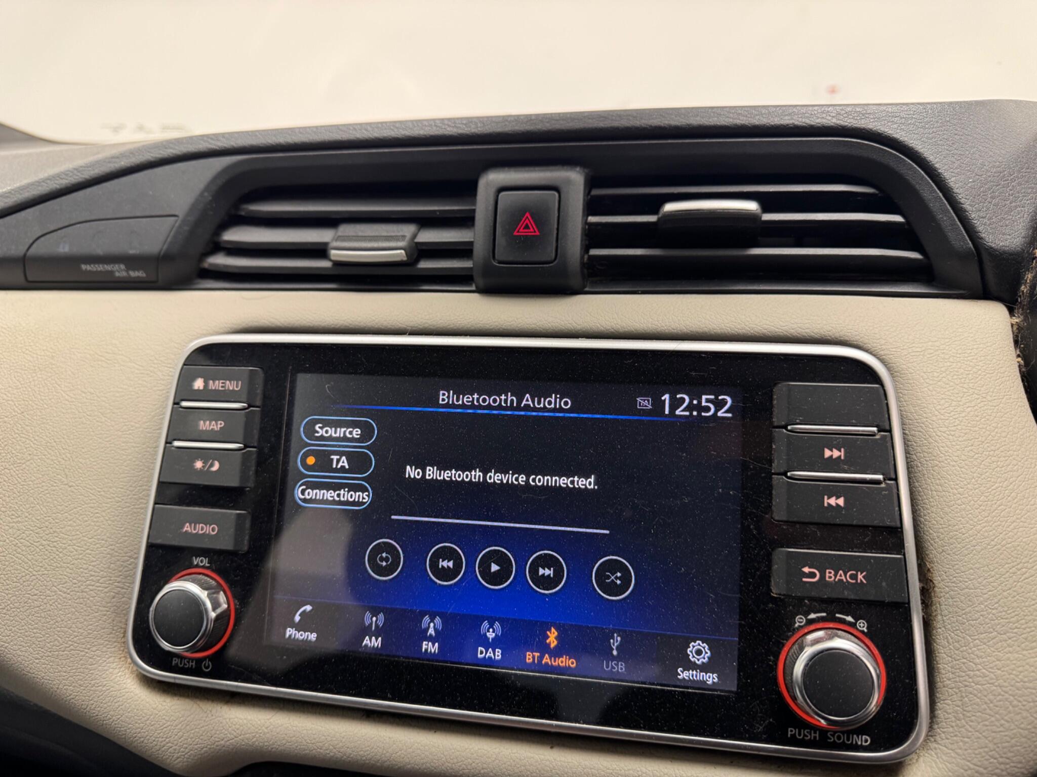 Nissan Micra view 13