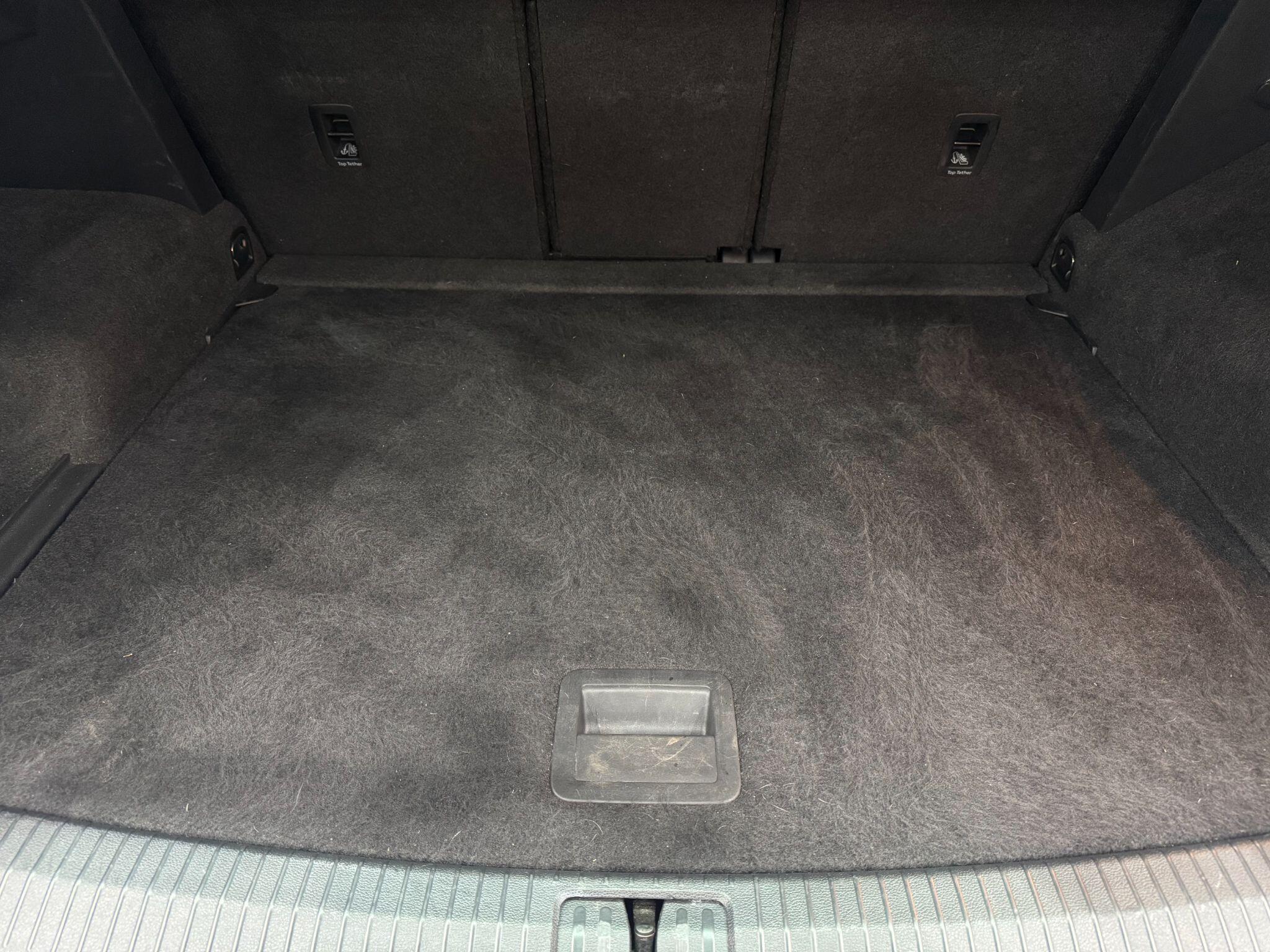 Volkswagen Tiguan view 63