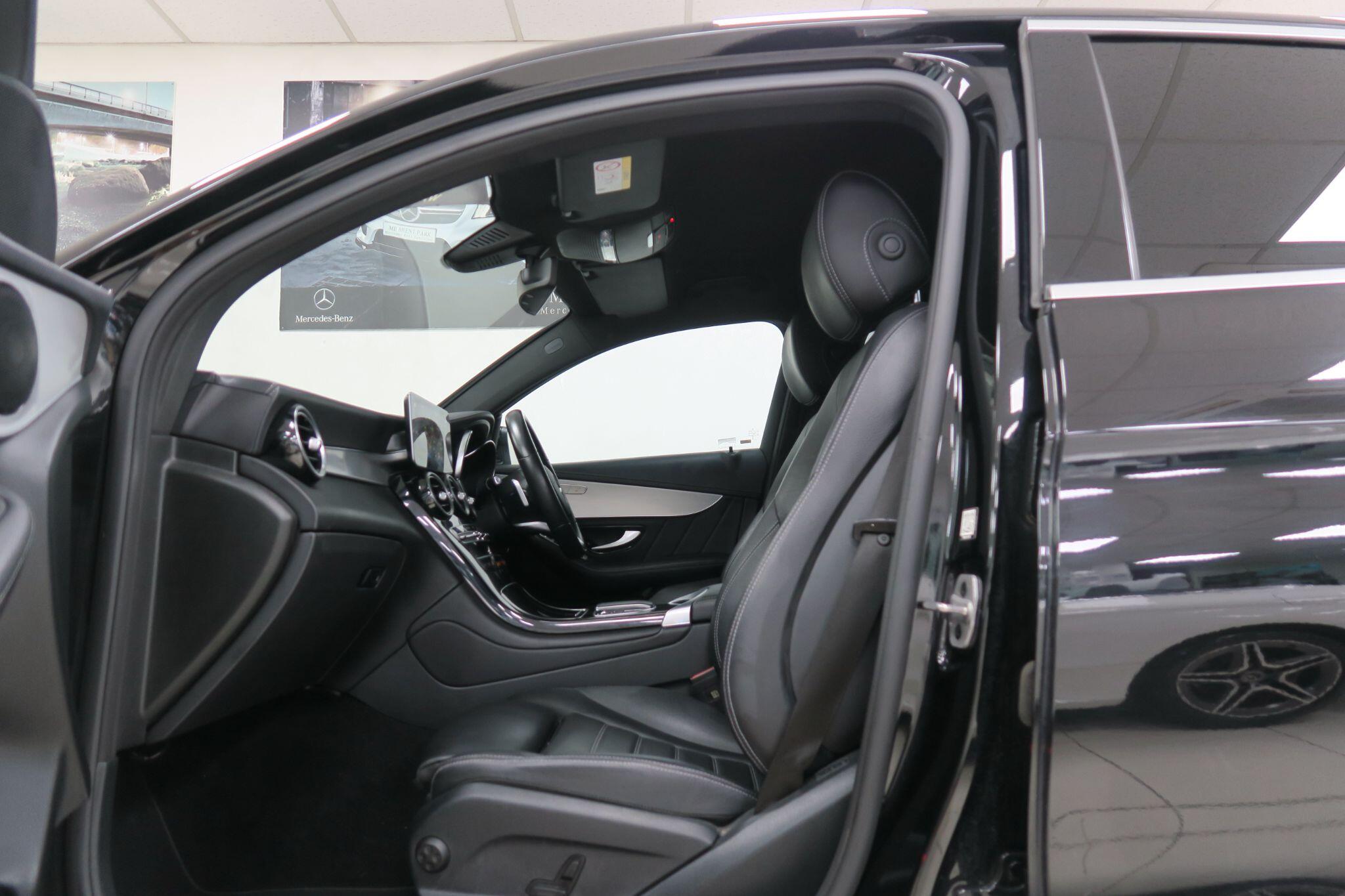Mercedes-Benz GLC view 20