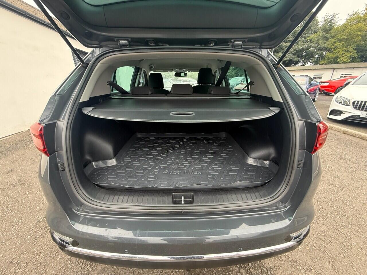 Kia Sportage view 23