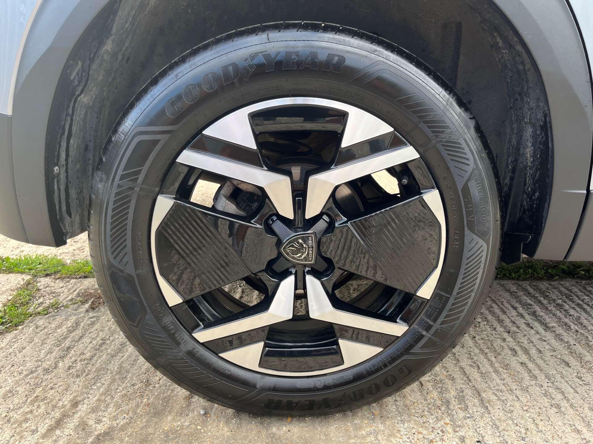Peugeot 2008 view 27