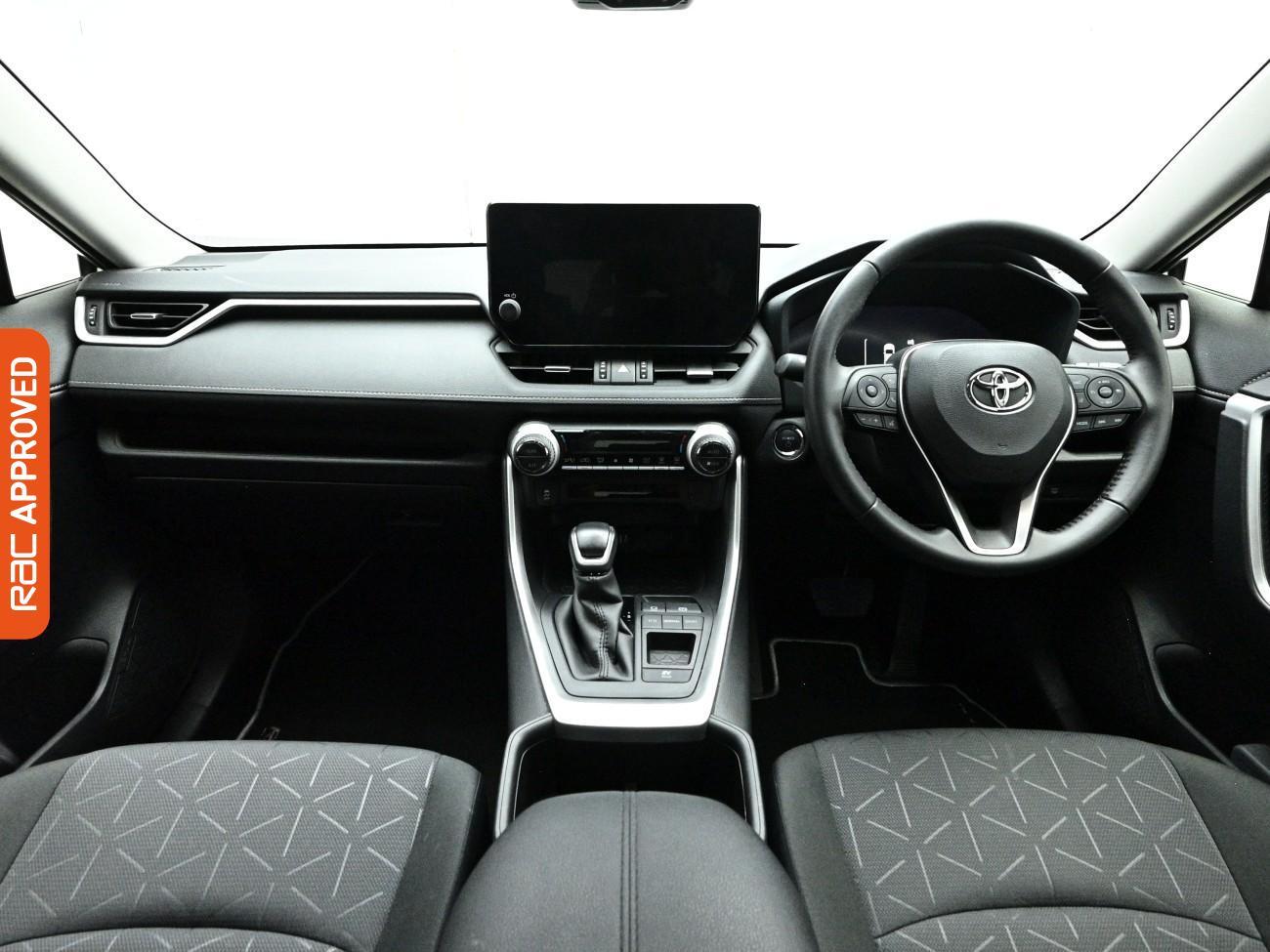 Toyota Rav4 view 2
