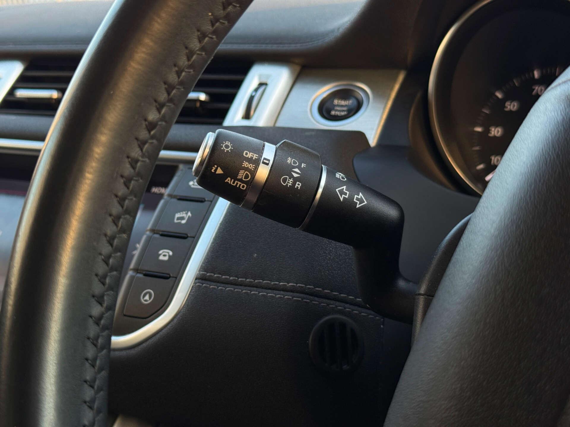 Land Rover Range Rover Evoque view 59
