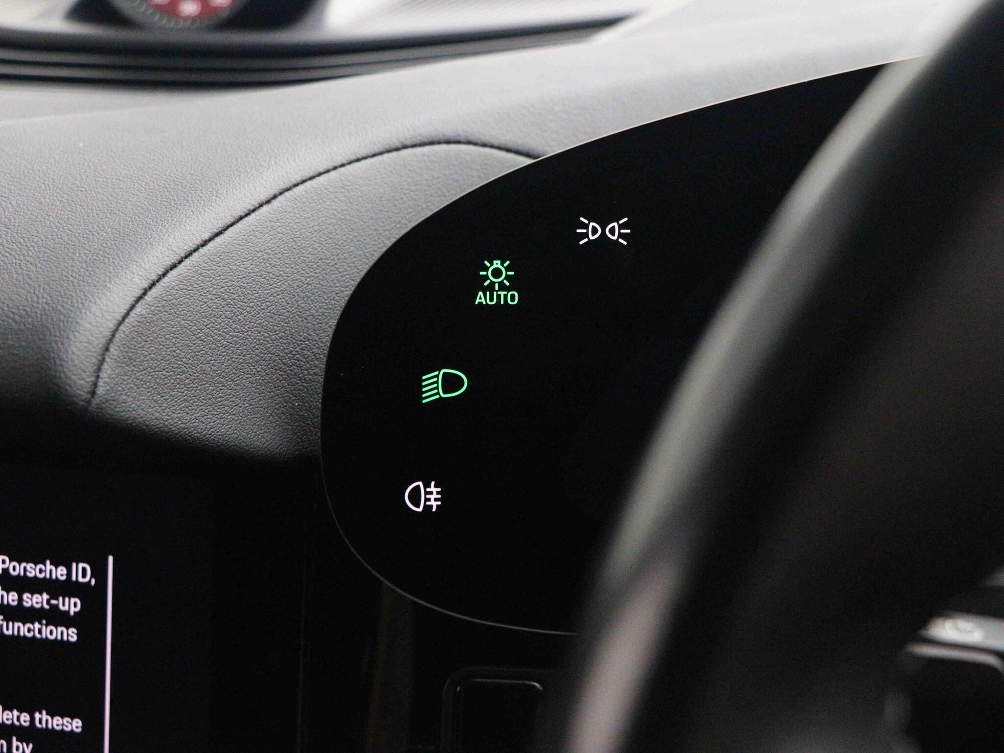 Porsche Taycan view 42