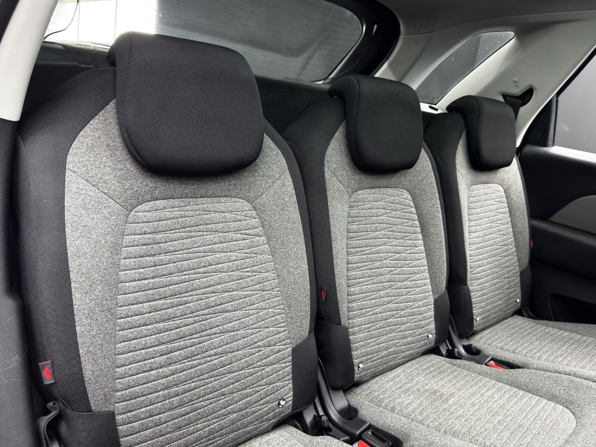 Citroen C4 Picasso view 15