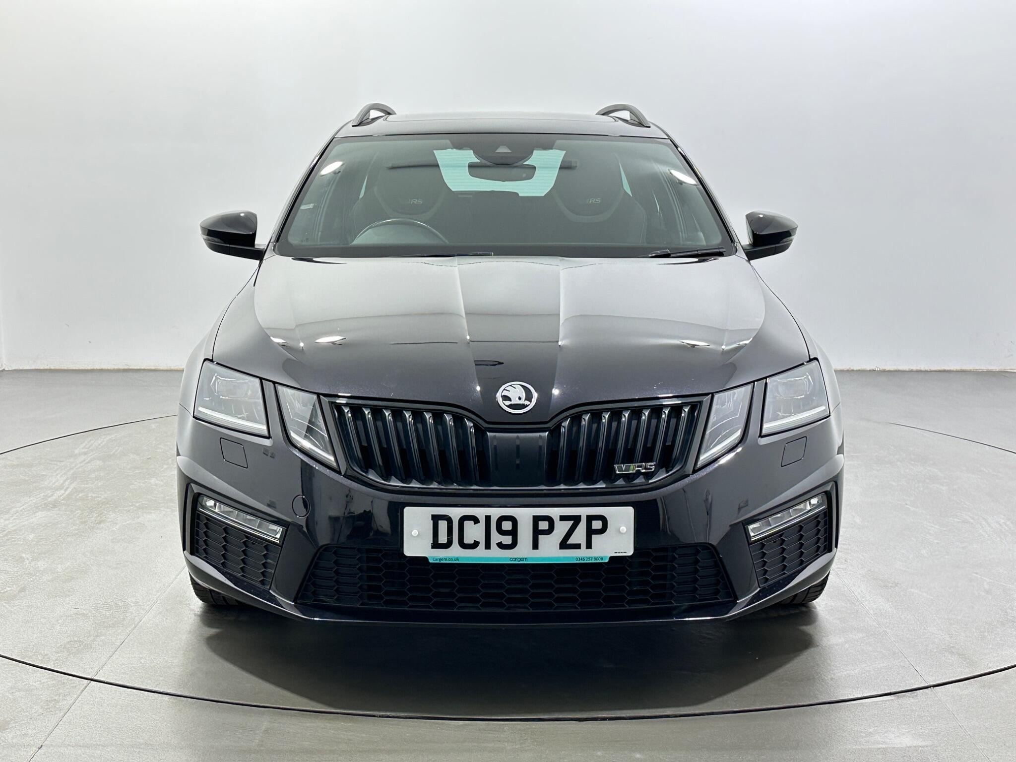 Skoda Octavia view 3