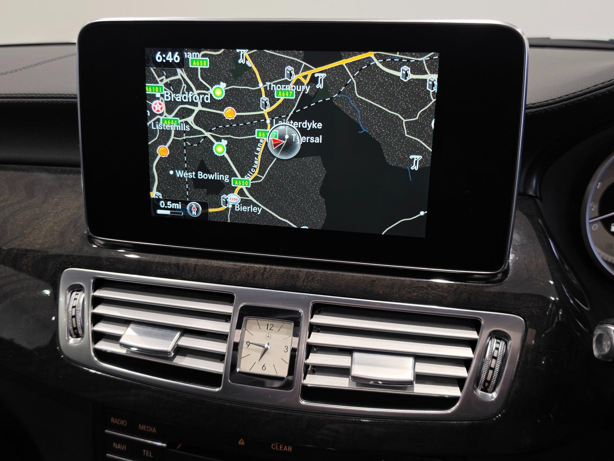Mercedes-Benz CLS view 105