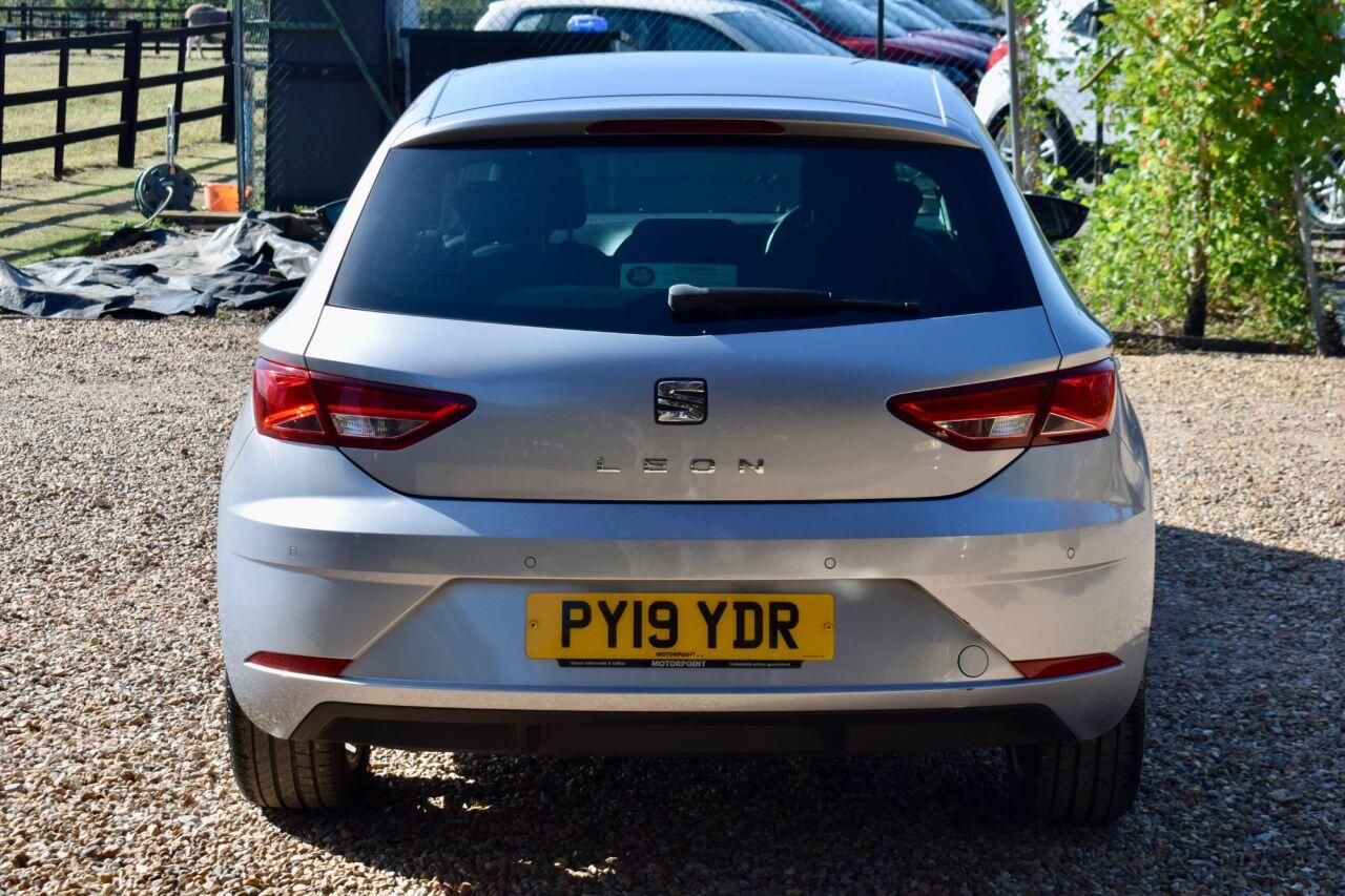 Seat Leon view 9
