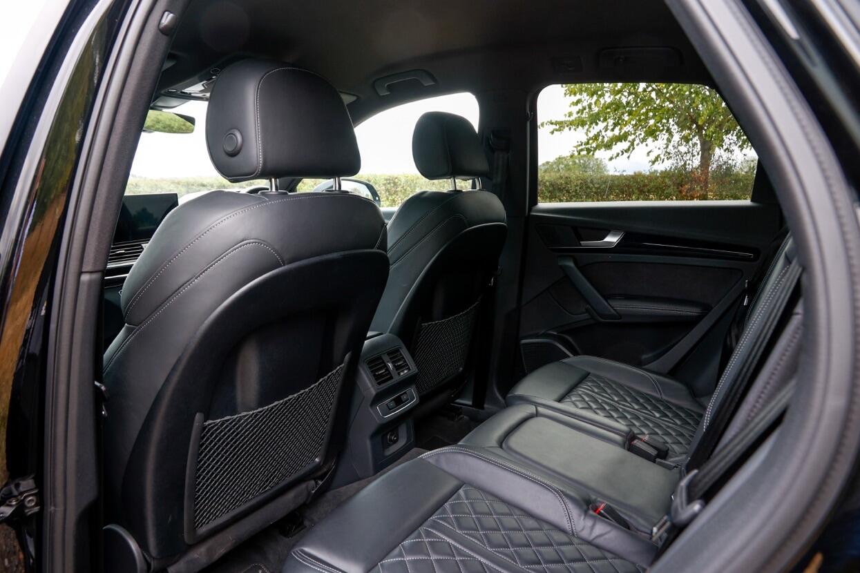 Audi Q5 view 17