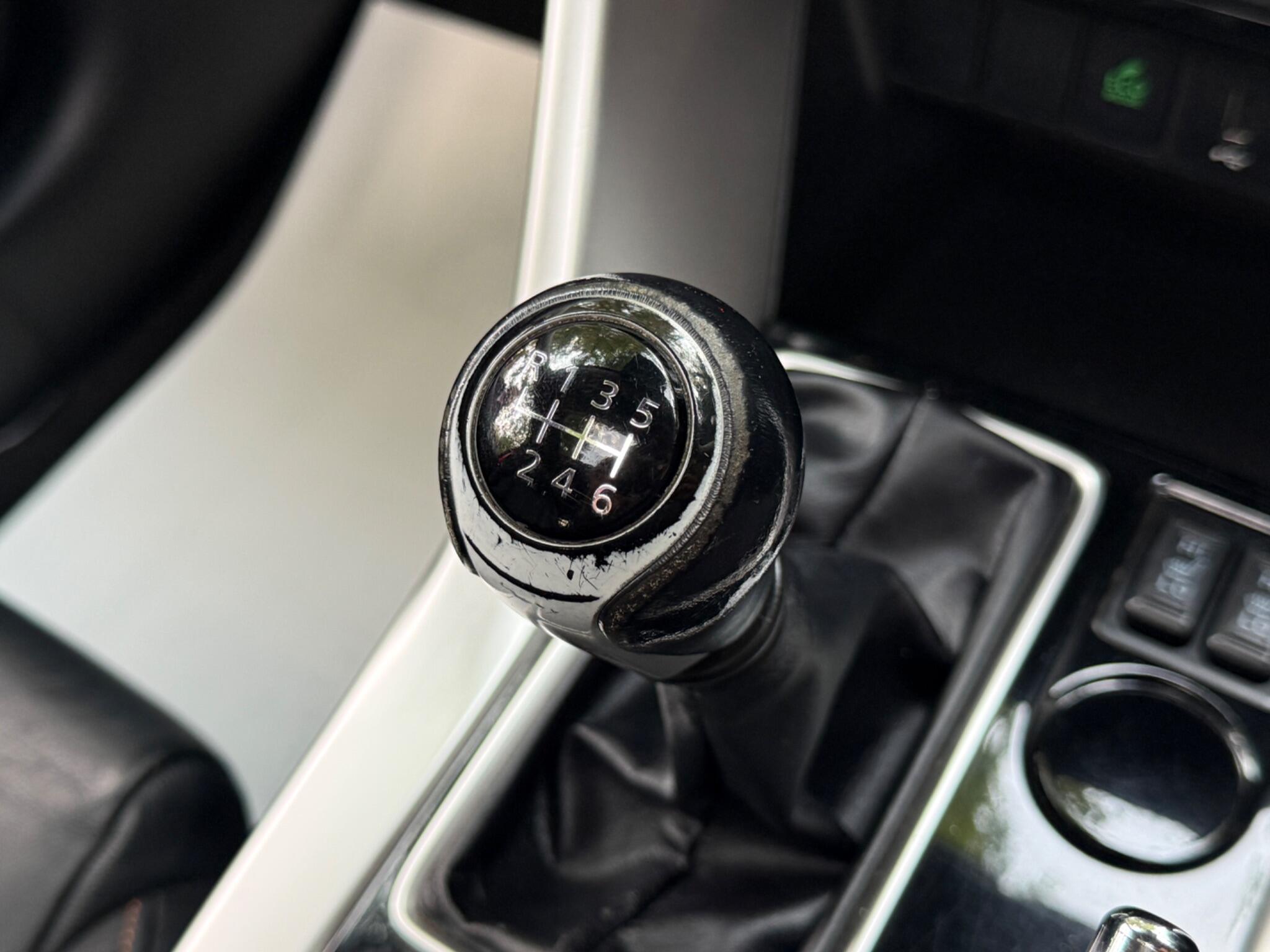 Mitsubishi Eclipse Cross - Image 43