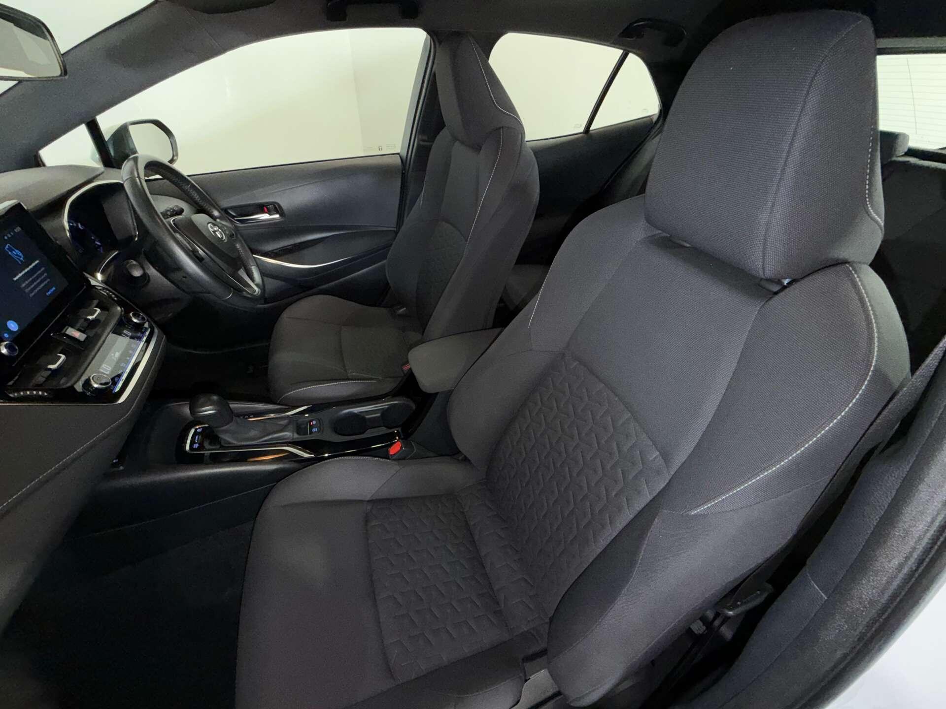 Toyota Corolla view 61