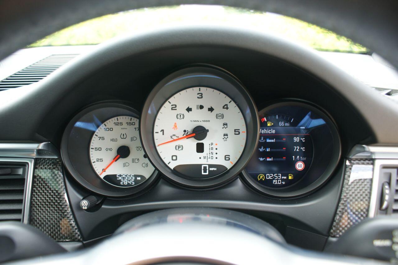 Porsche Macan view 58
