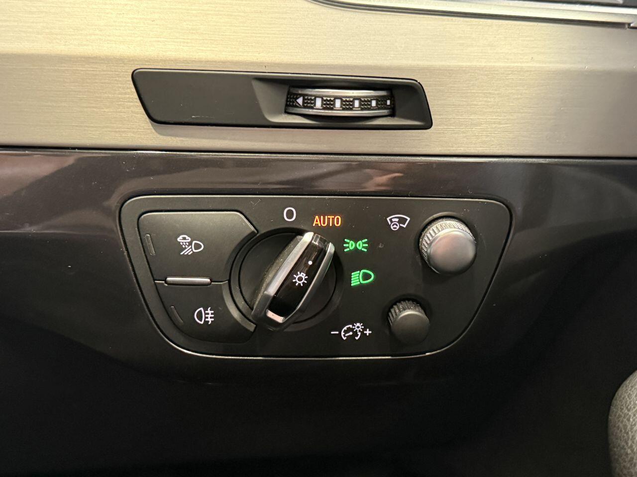 Audi Q7 view 44