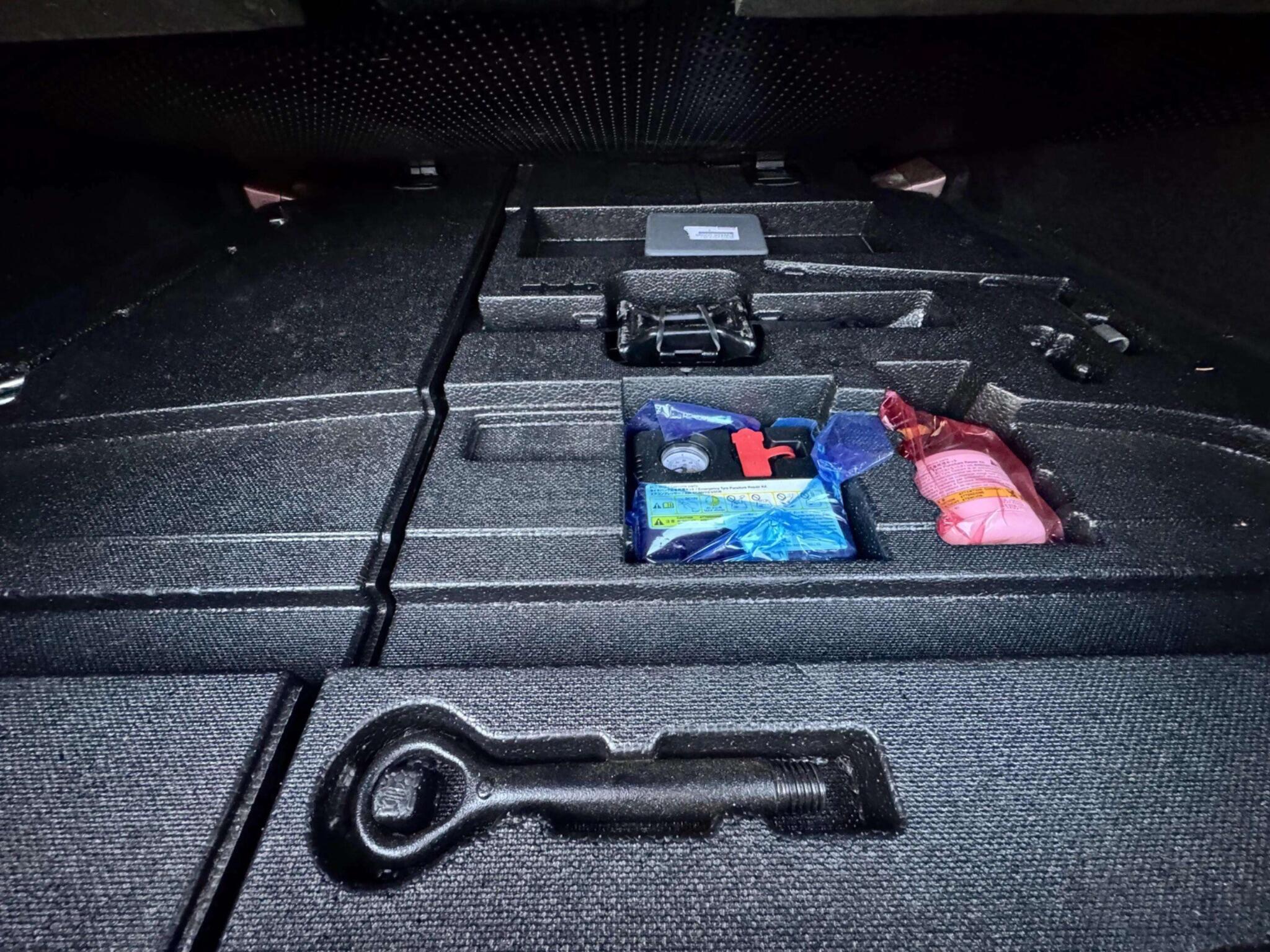 Toyota Prius view 69