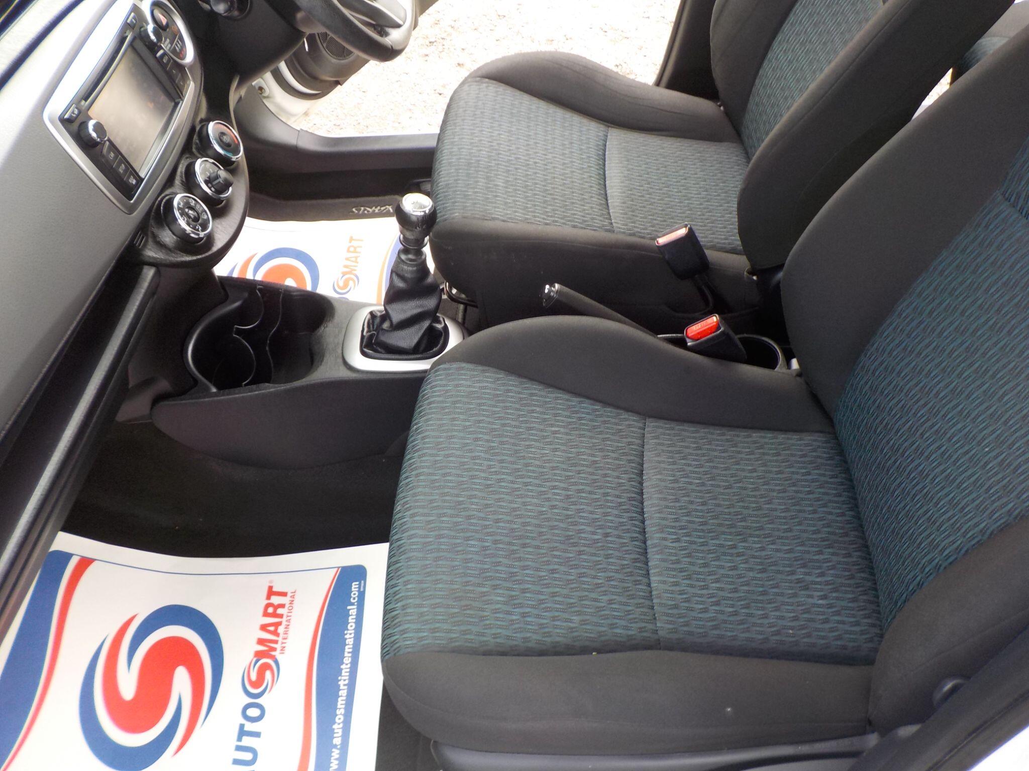 Toyota Yaris 1.33 Dual VVT-i TR Euro 5 5dr