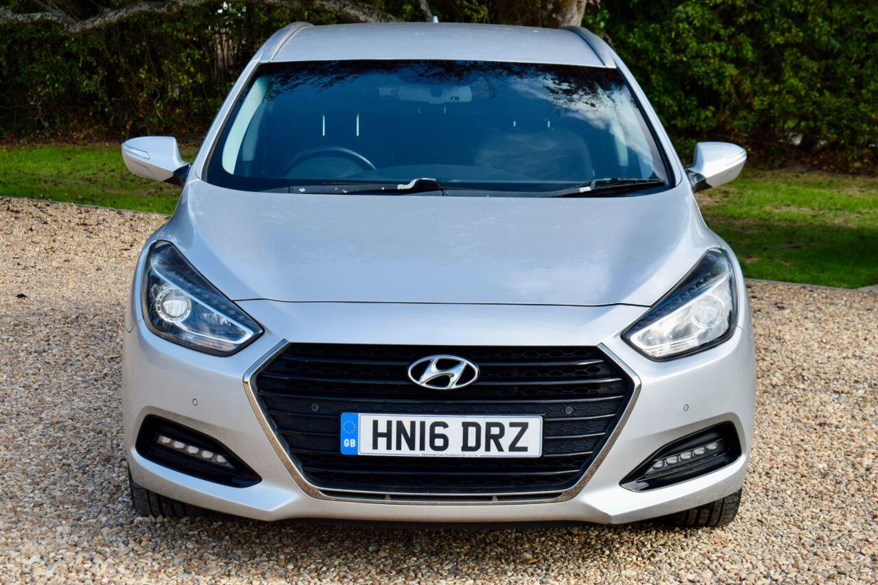 Hyundai i40 view 7
