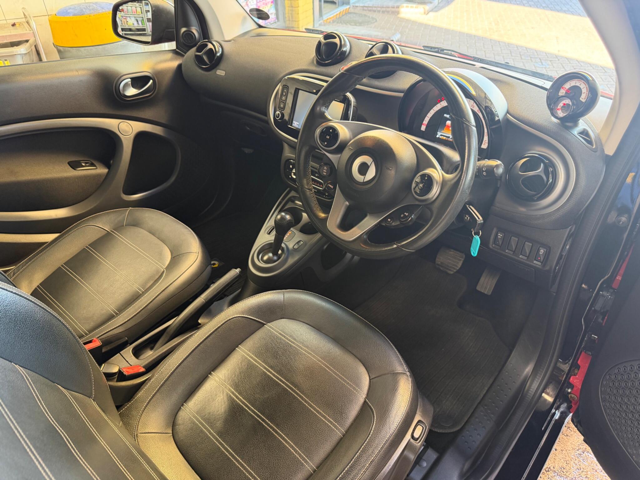 Smart Fortwo view 6